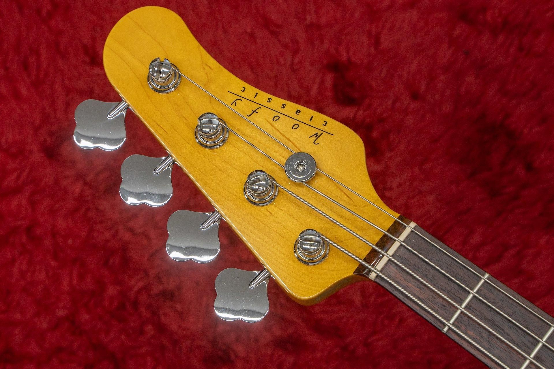new】woofy basses / Classic Series P Bass 4 VW - Geek IN Box
