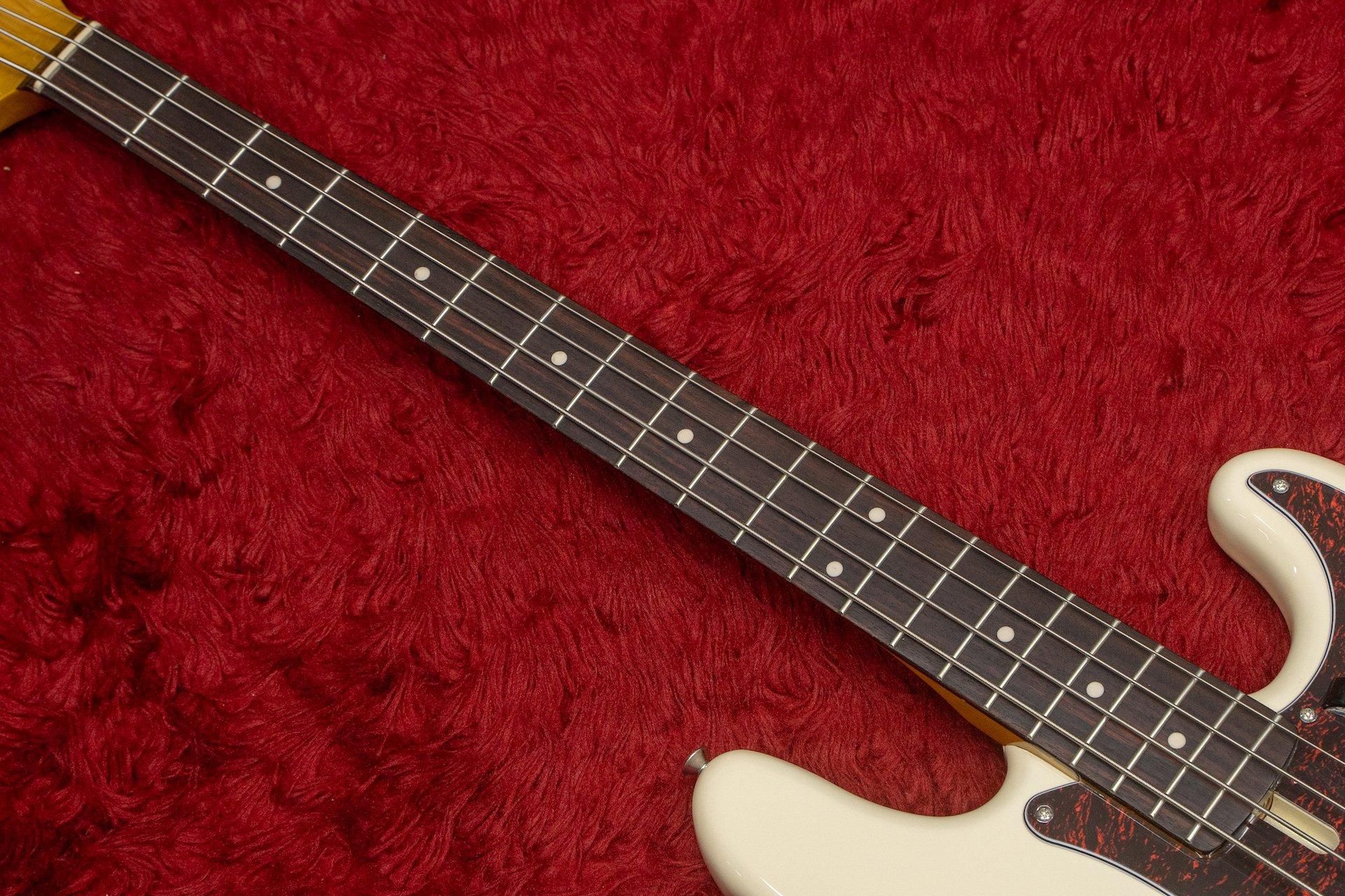 new】woofy basses / Classic Series P Bass 4 VW - Geek IN Box