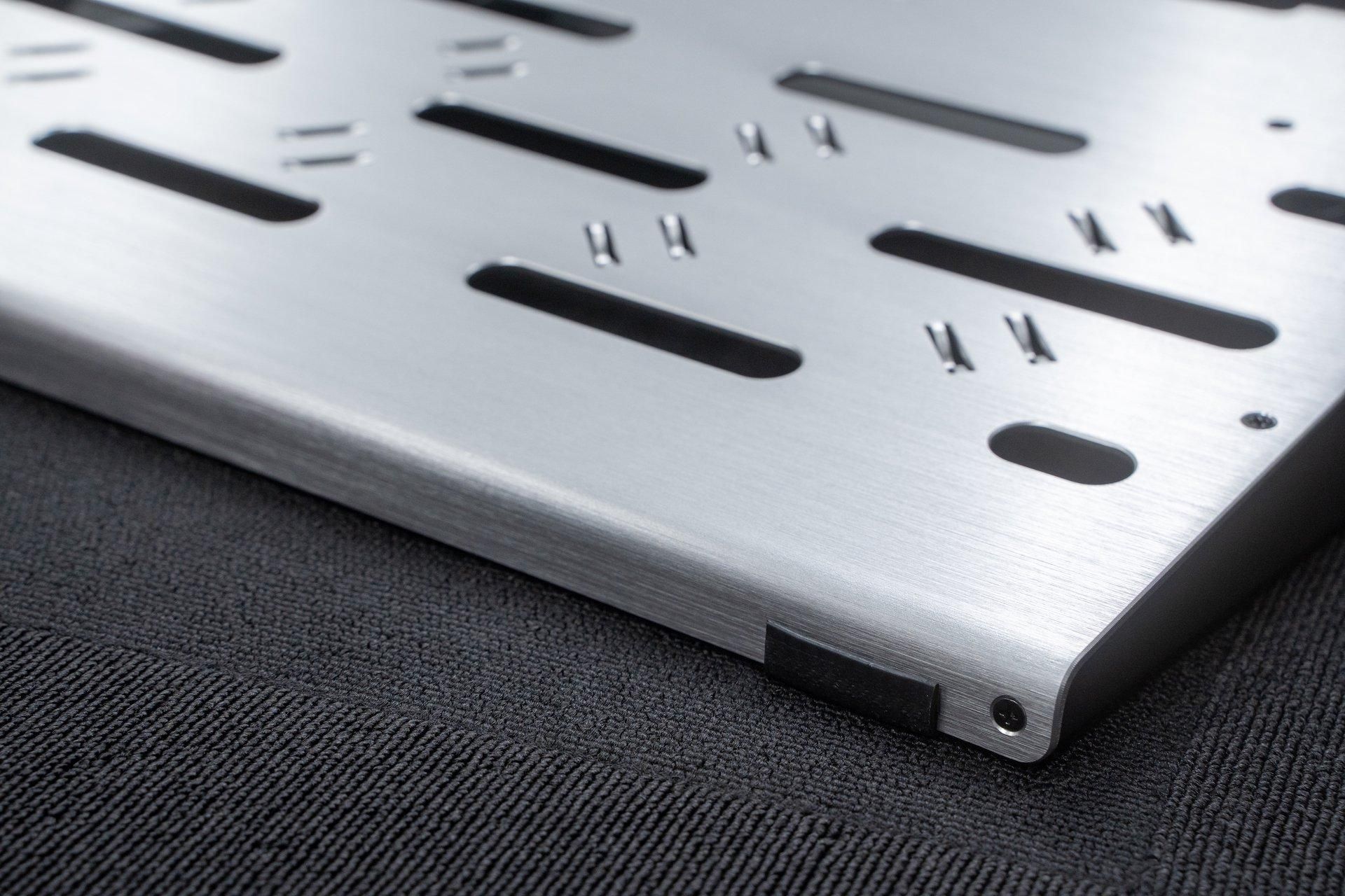 美品 Fender Pedal Board Small with Bag 軽量 Amazon.co.jp: Fender エフェクターボード Pedal Board with Bag