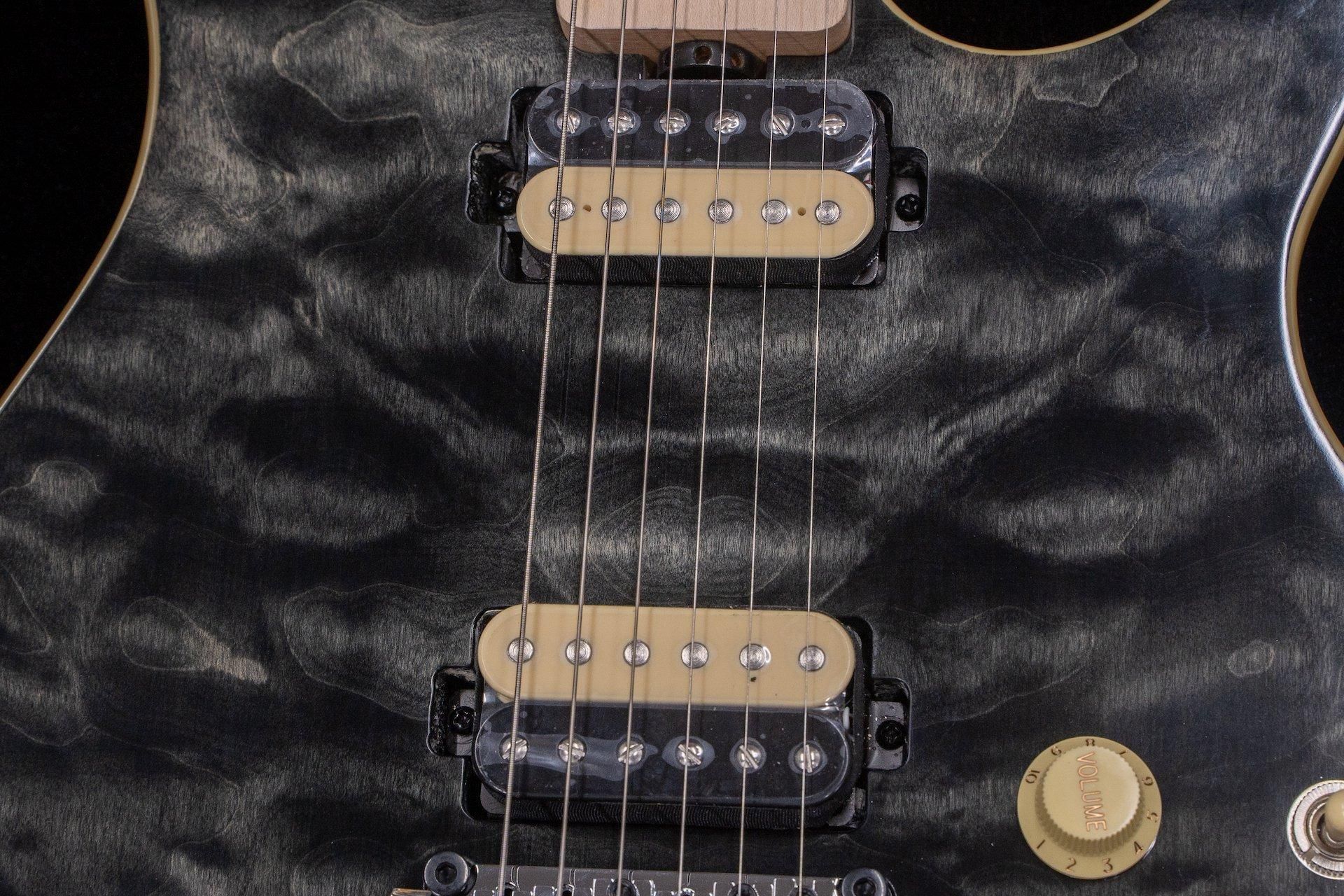 new】Sterling by MusicMan / AXIS AX40-TBK-M #SG70128 3.6kg new】Sterling by MusicMan / AXIS AX40-TBK-M #SG70128 3.6kg