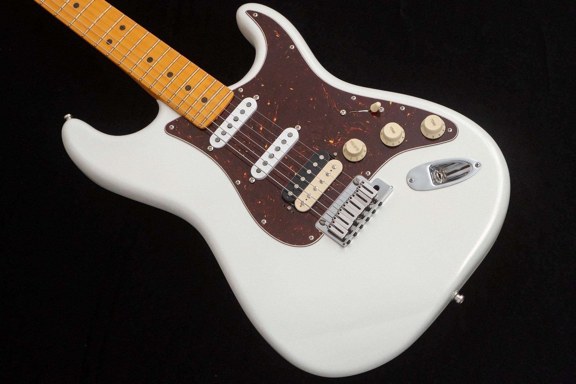used】Fender / American Ultra Stratocaster HSS Mod Arctic used】Fender / American Ultra Stratocaster HSS Mod Arctic