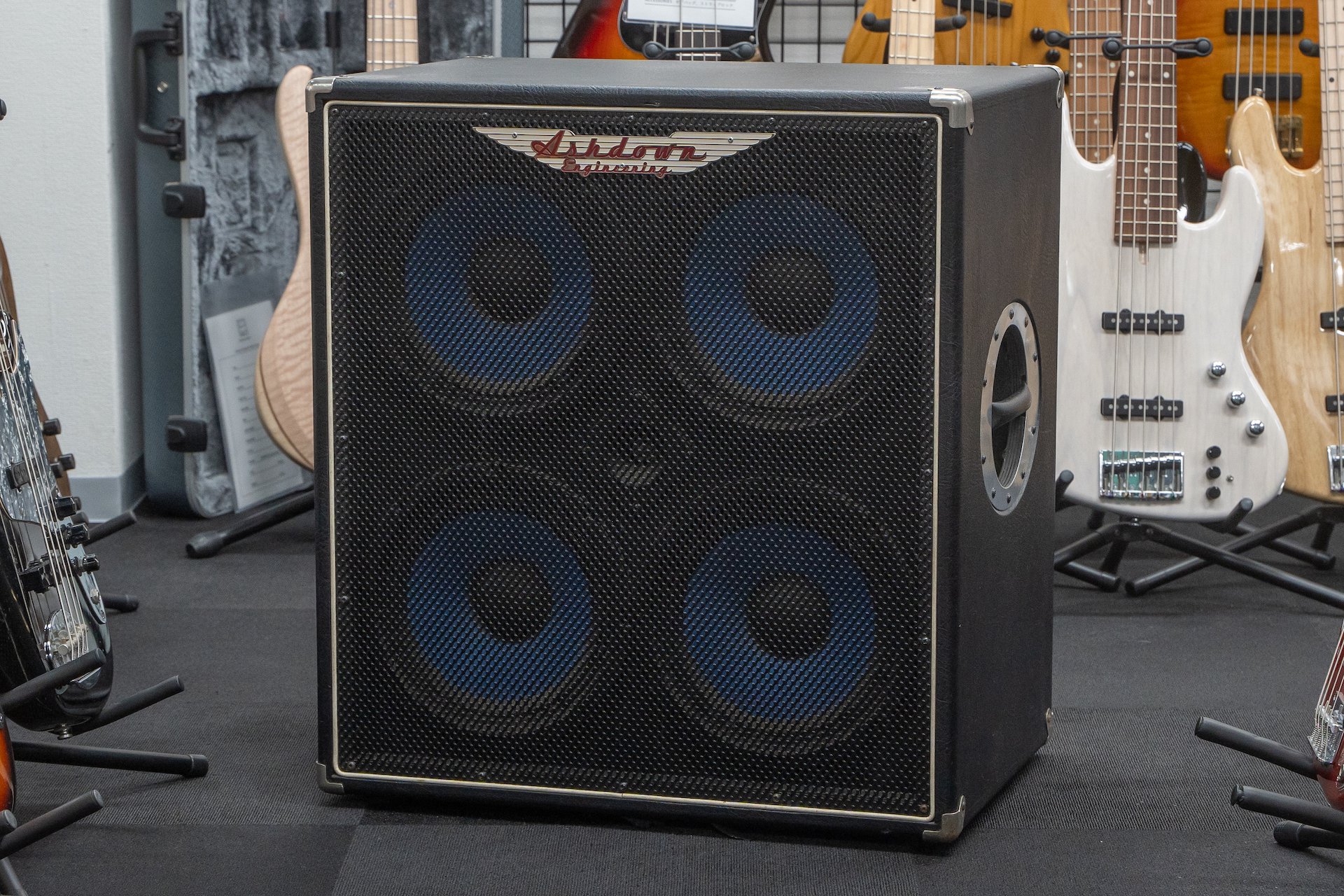 used】ASHDOWN / ABM-410T Bass Amp Cabinet 8Ω 600W【GIB横浜】 - Geek IN Box