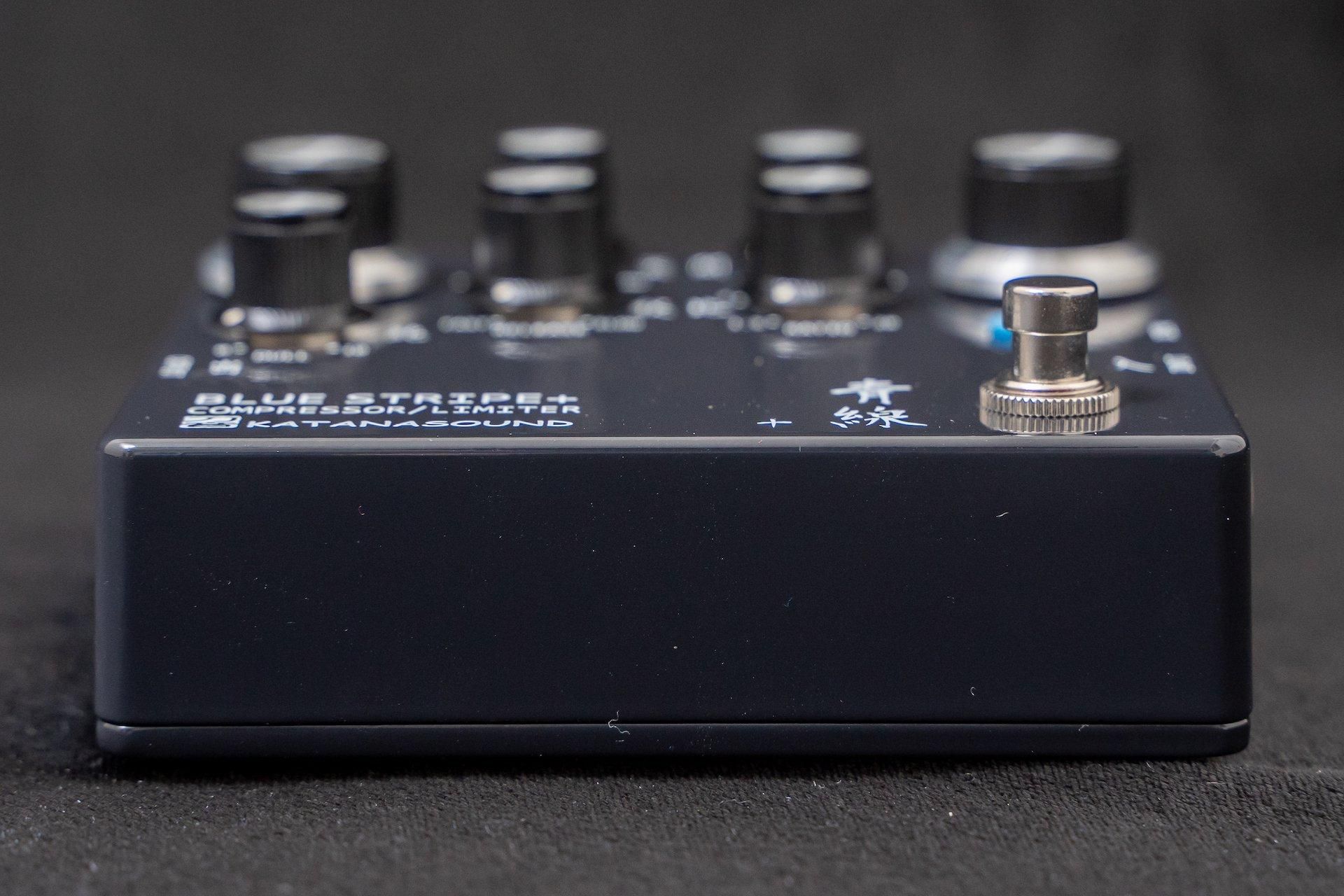 used】KATANA SOUND / Limited Edition Blue Stripe+ 青線 used】KATANA SOUND / Limited Edition Blue Stripe+ 青線