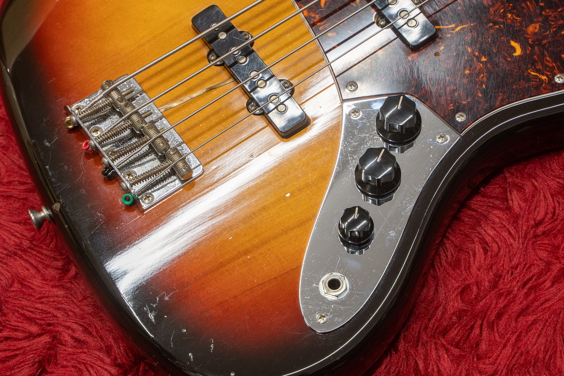 used】Squier by Fender / Jazz Bass 1983 3.995kg #JV79421【委託品】【GIB横浜】 - Geek  IN Box