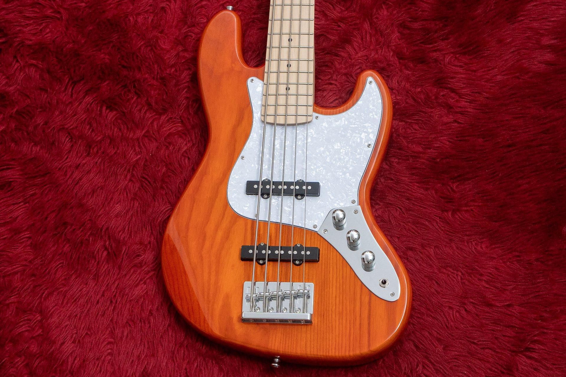 新品同様 new】woofy basses / ONE series Cavalier 5 M Orange - Geek IN Box ベース