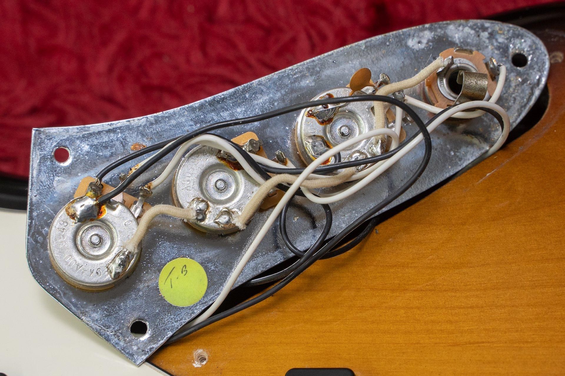 used】Fender / Fender American Standard Jazz Bass Ⅴ 2000 used】Fender / Fender American Standard Jazz Bass Ⅴ 2000