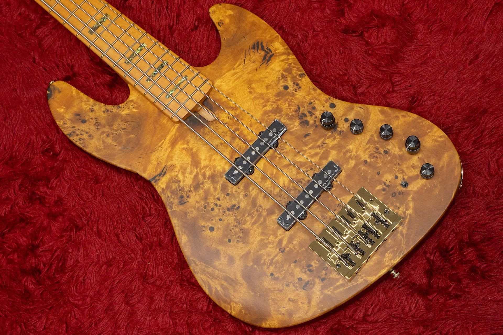 Sire Marcus Miller V10 5-String