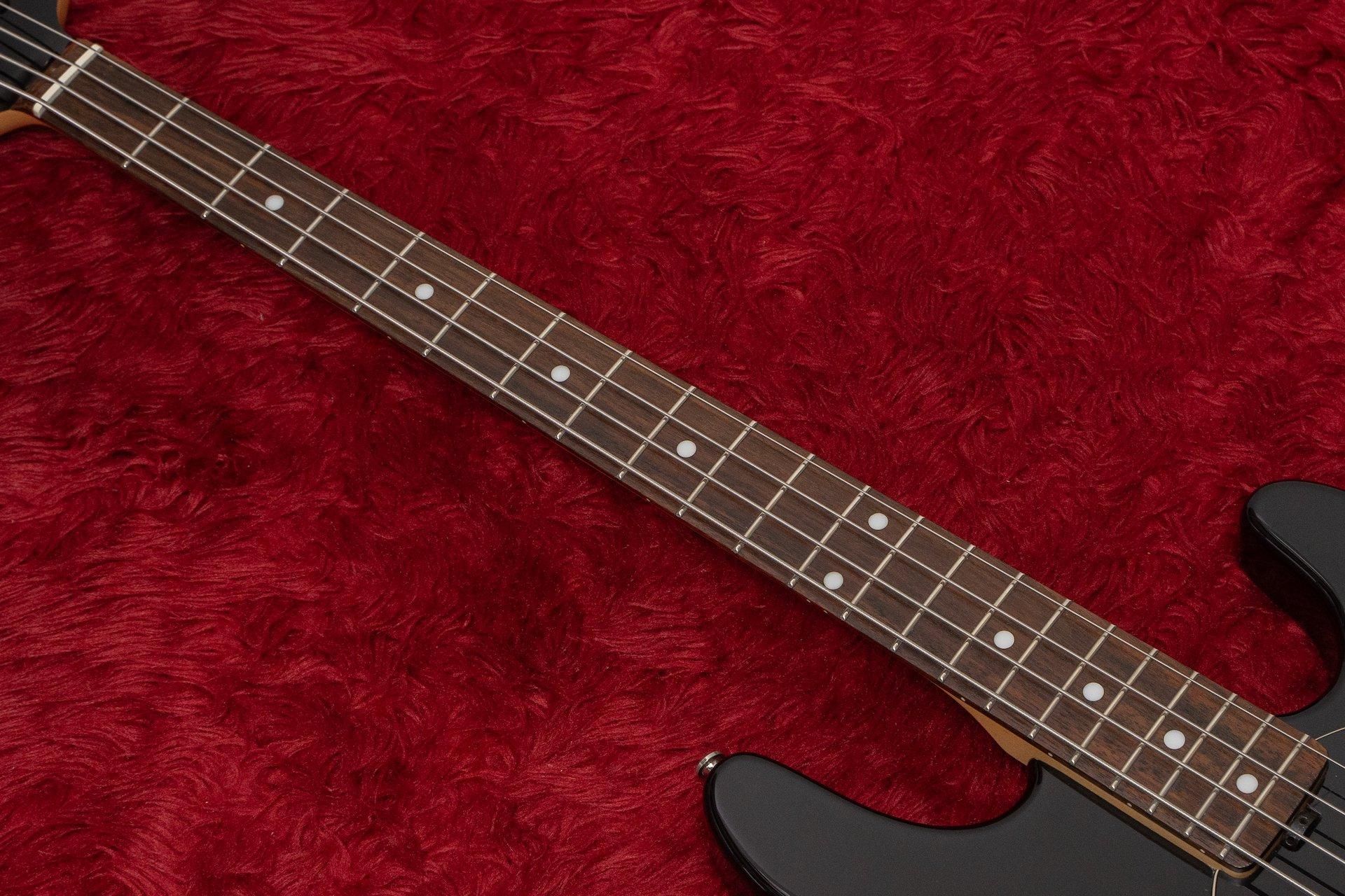 used】Sterling by Music Man / RAY34-BK R 4.535kg #SR11755