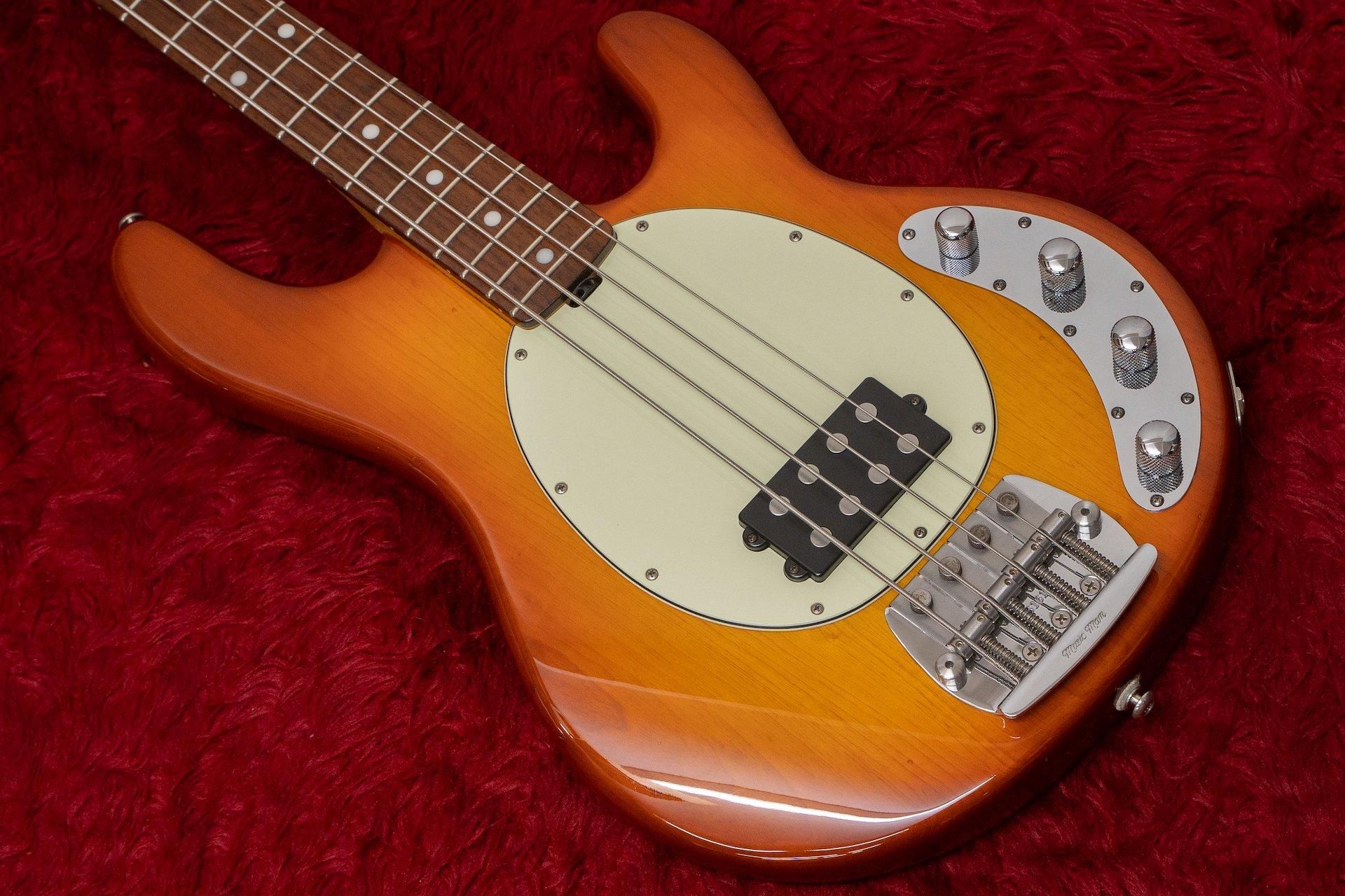 used】Ernie Ball Music Man / Stingray 4st Sunburst 1995