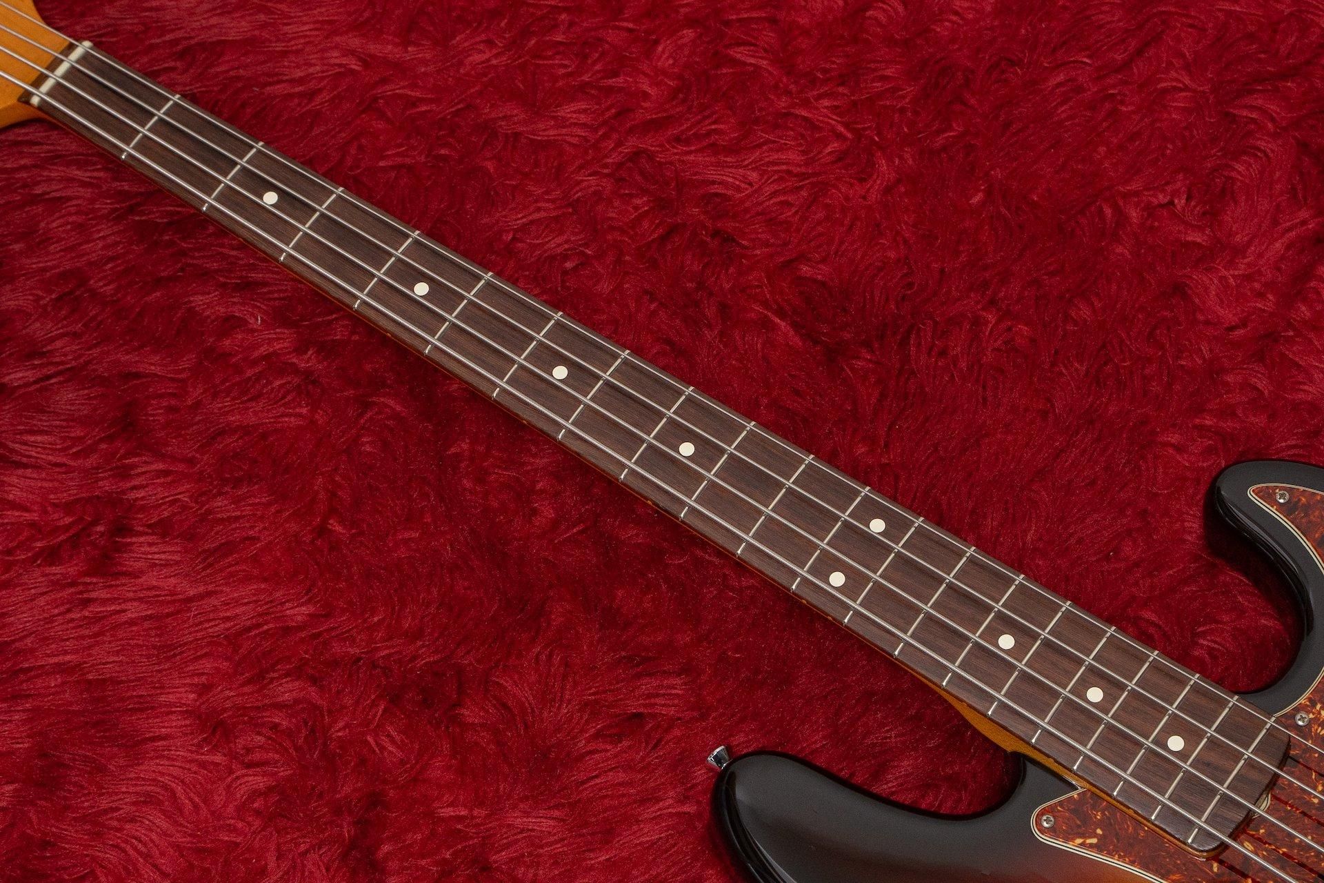 used】Fender / American Vintage '62 Jazz Bass 3CS 2004 4.005kg