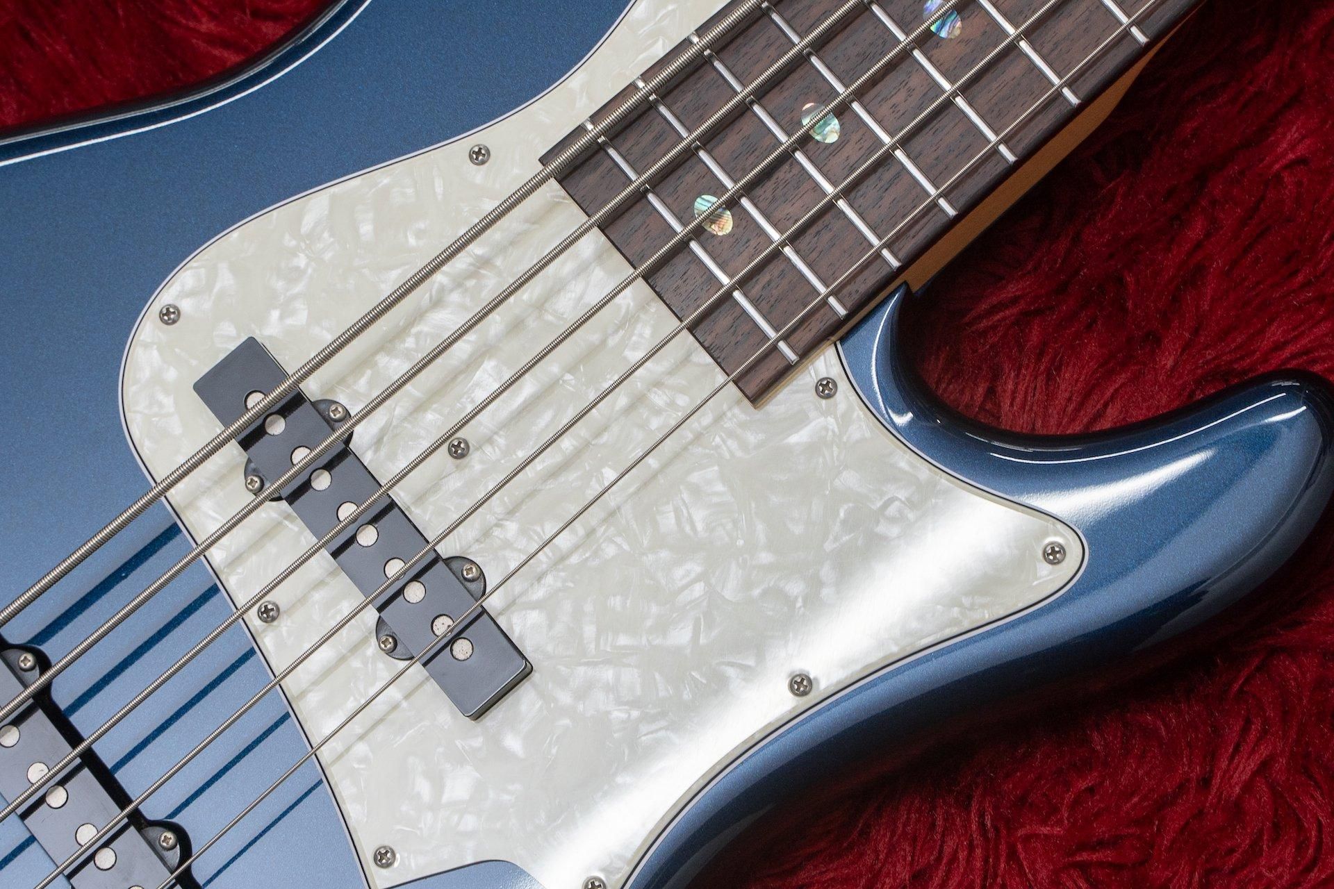ベース FREEDOM CUSTOM GUITAR RESEARCH RHINO 5st FREEDOM CUSTOM GUITAR RESEARCH 5弦エレキベースRHINO-5st FT