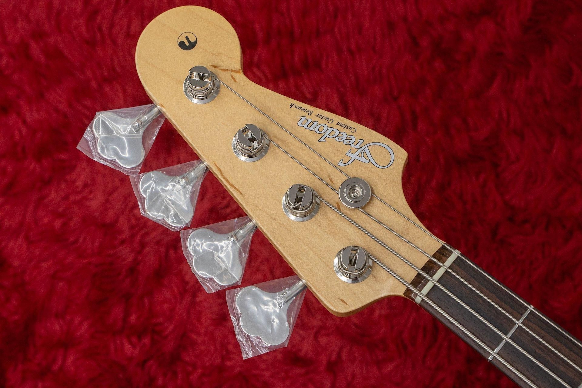 new】Freedom Custom Guitar Research / C.S. RS JB/3TSB #1794 4.26kg