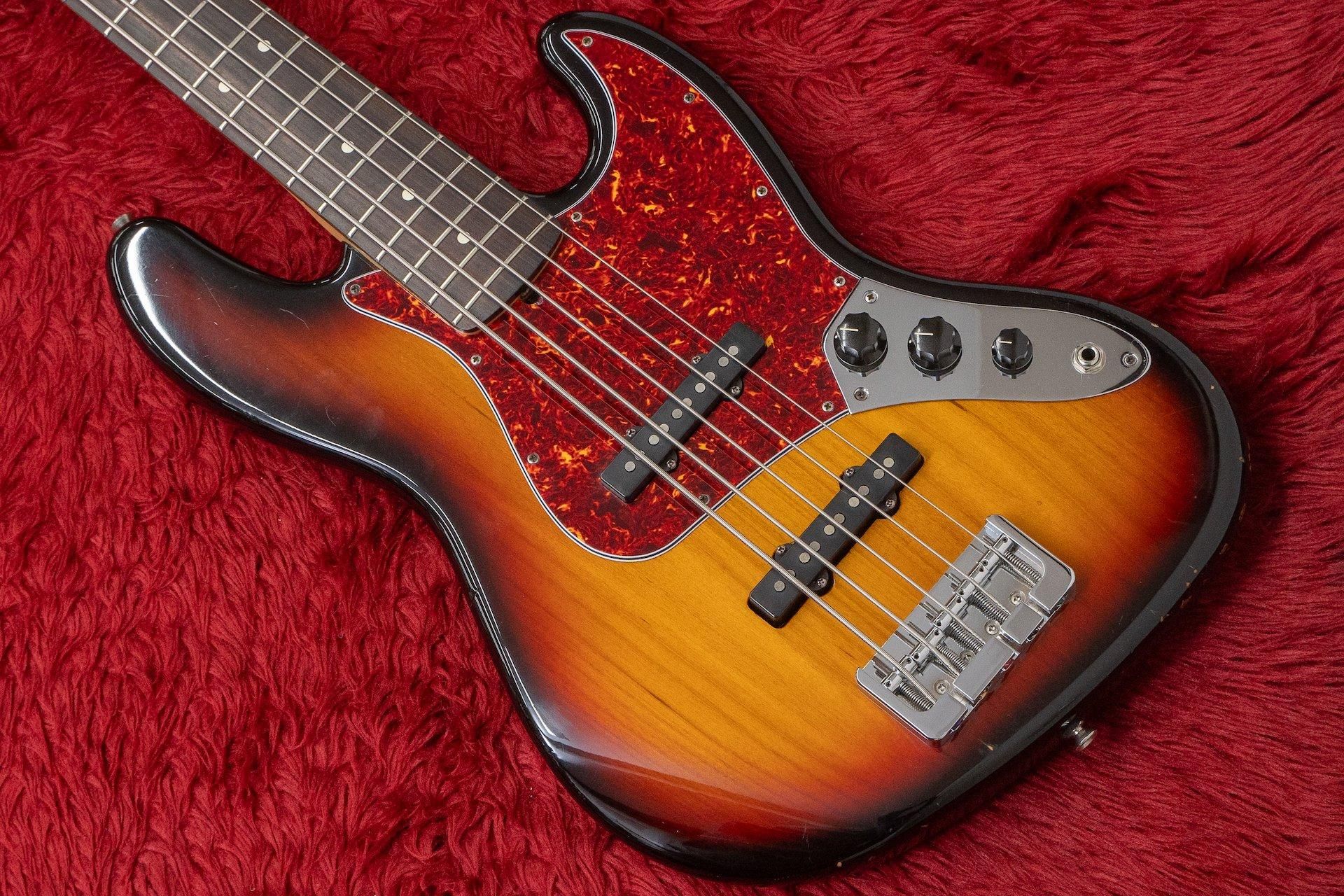 used】Fender / American Standard Jazz Bass V 3TS 2000 4.280 used】Fender / American Standard Jazz Bass V 3TS 2000 4.280