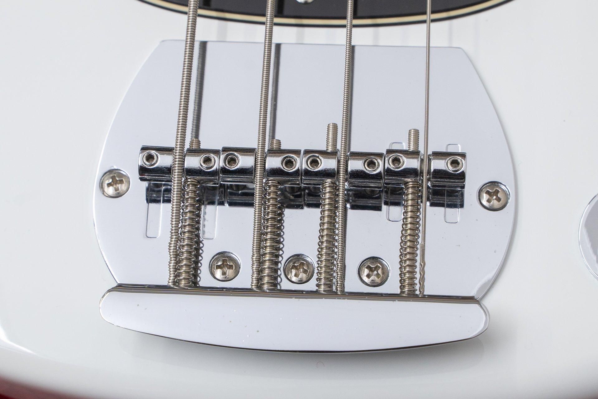 used】Sterling by MUSIC MAN / S.U.B. Series Ray4 White 4.265