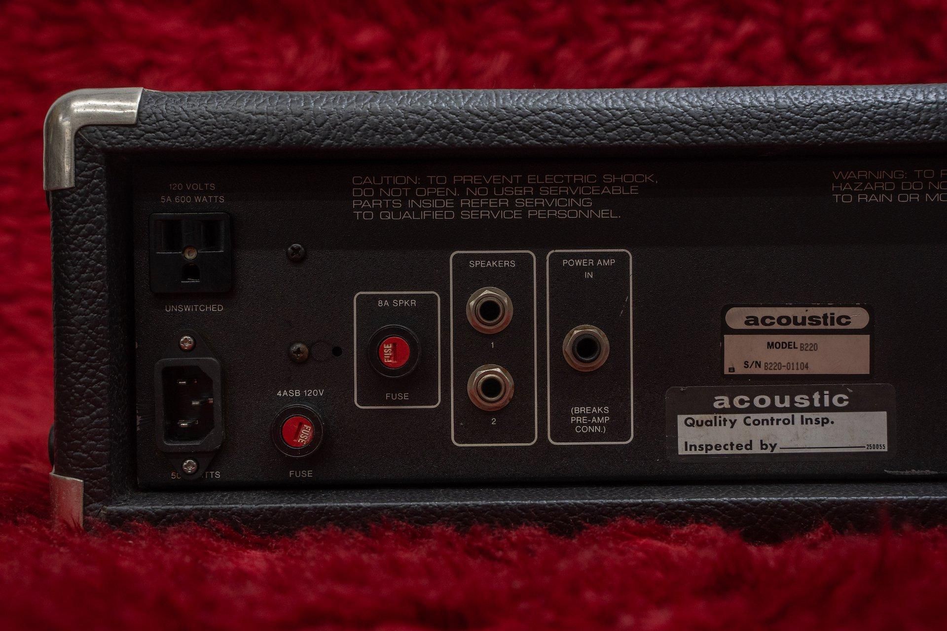 used】Acoustic / B220 Bass Amp 220W【GIB横浜】 - Geek IN Box