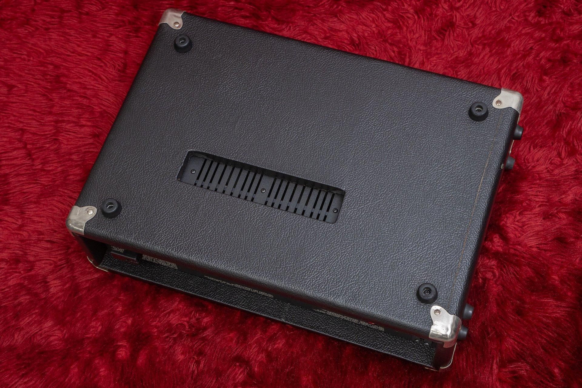 希少 acoustic MODEL B-2 ベースアンプヘッド 220W - メルカリ