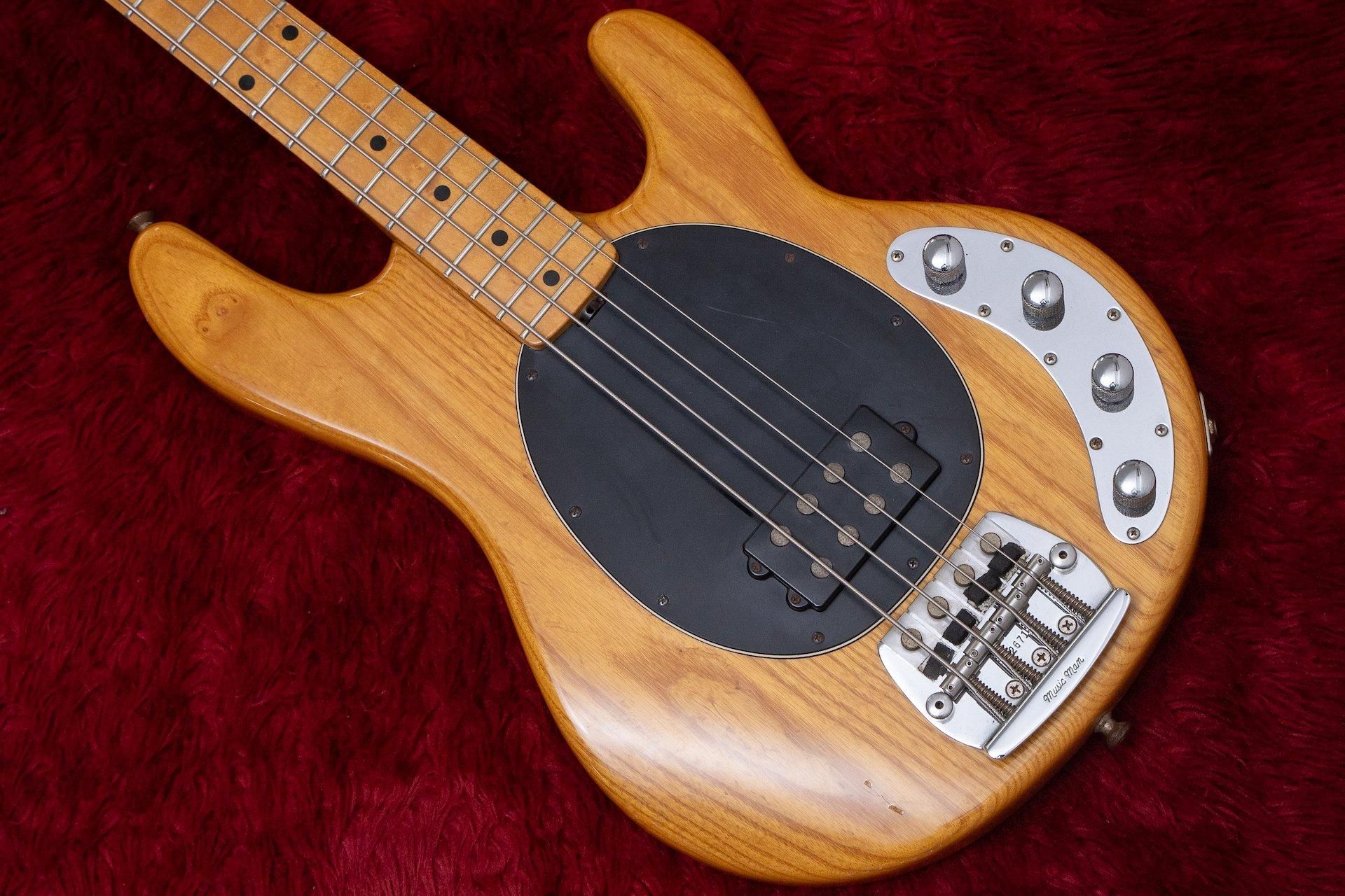 used】Ernie Ball Music Man / Stingray 4st NAT 1991 4.745kg used】Ernie Ball Music Man / Stingray 4st NAT 1991 4.745kg