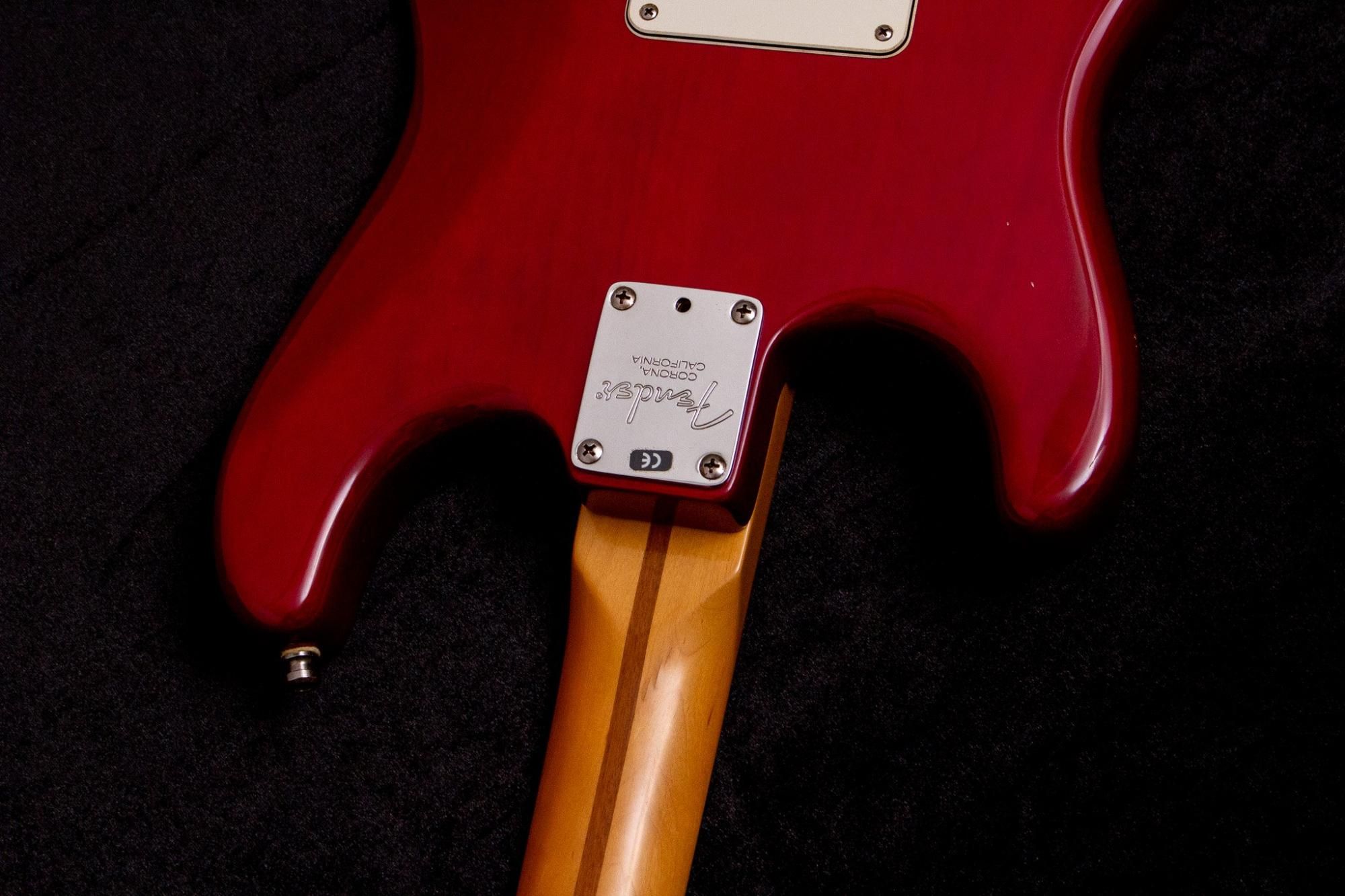 used】Fender / American Deluxe Stratocaster Ash Mod Red