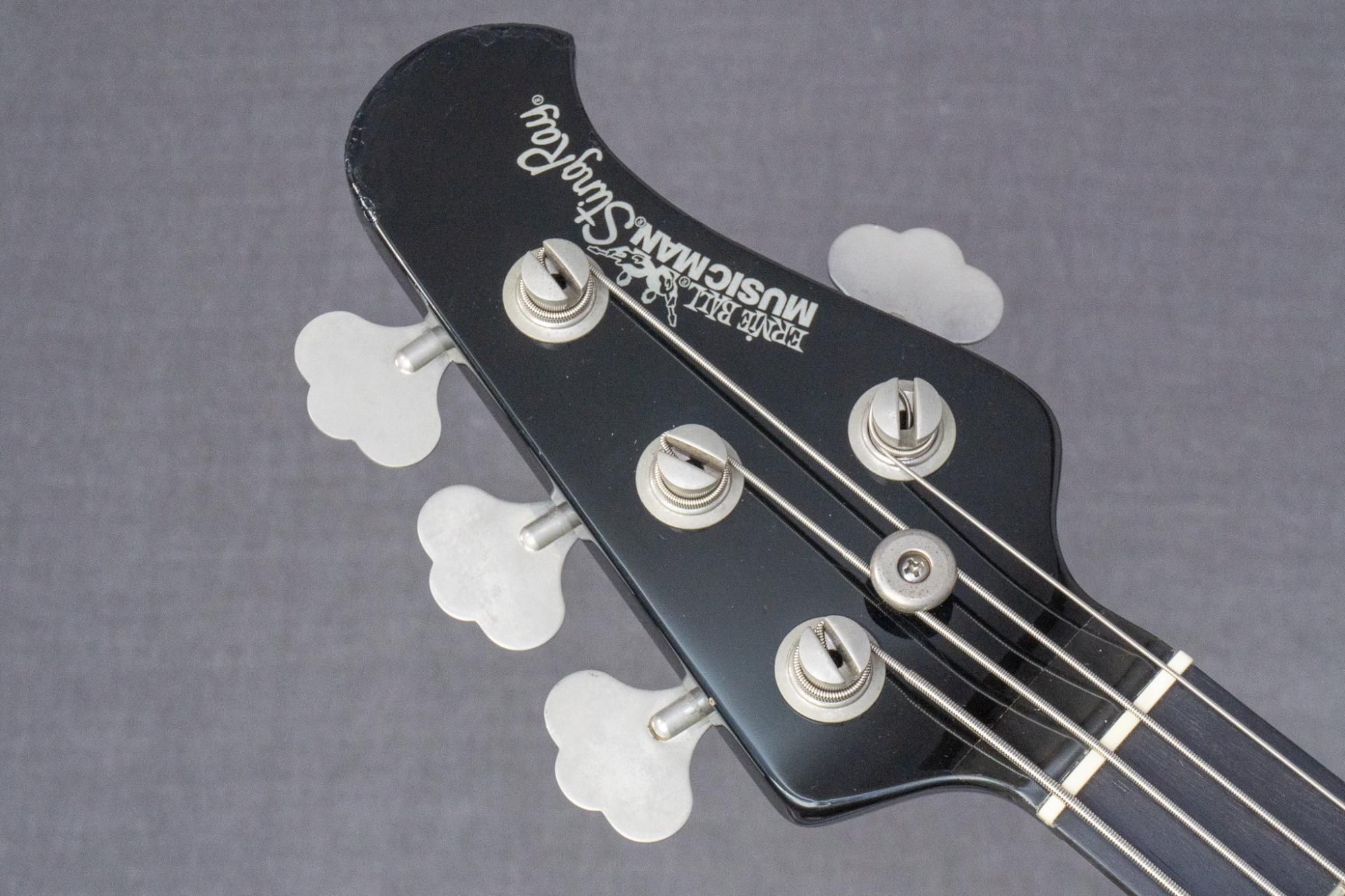 stingray MUSICMAN ベース 2013 USA製　3EQ H stingray MUSICMAN ベース 2013 USA製 3EQ H Music Man Stingray