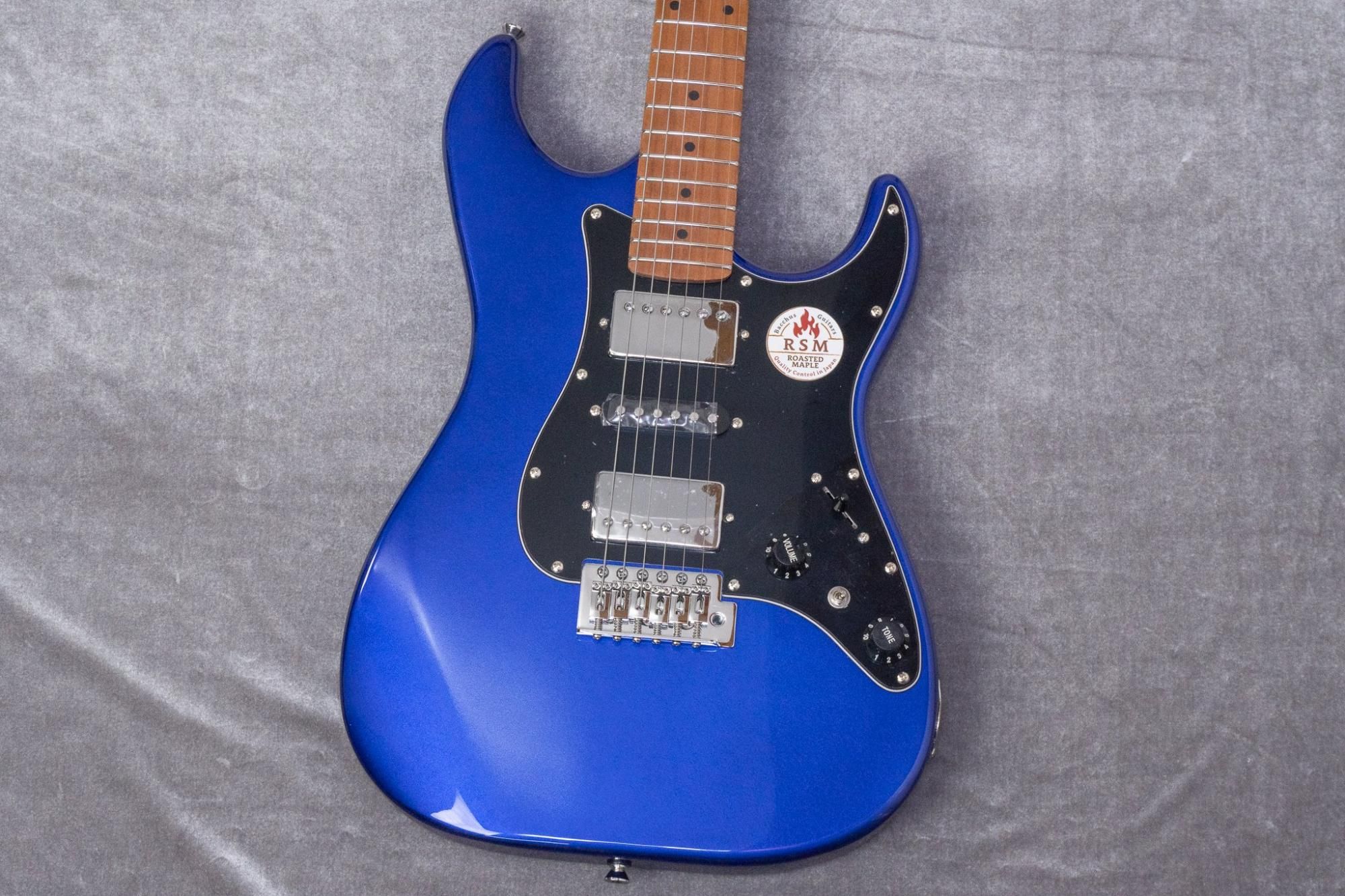 Bacchus custom guitar ＆Zoom G5 セット Bacchus custom guitar ＆Zoom G5 セット Bacchus custom guitar