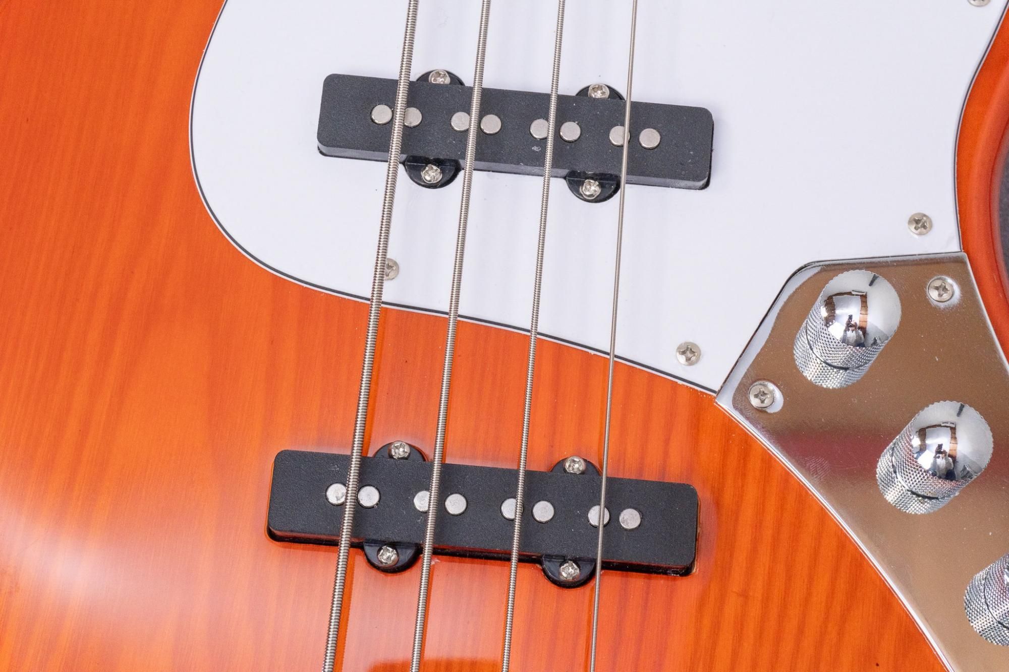 new】woofy basses / ONE series Cavalier 4 Orange【GIB兵庫】 - Geek IN Box