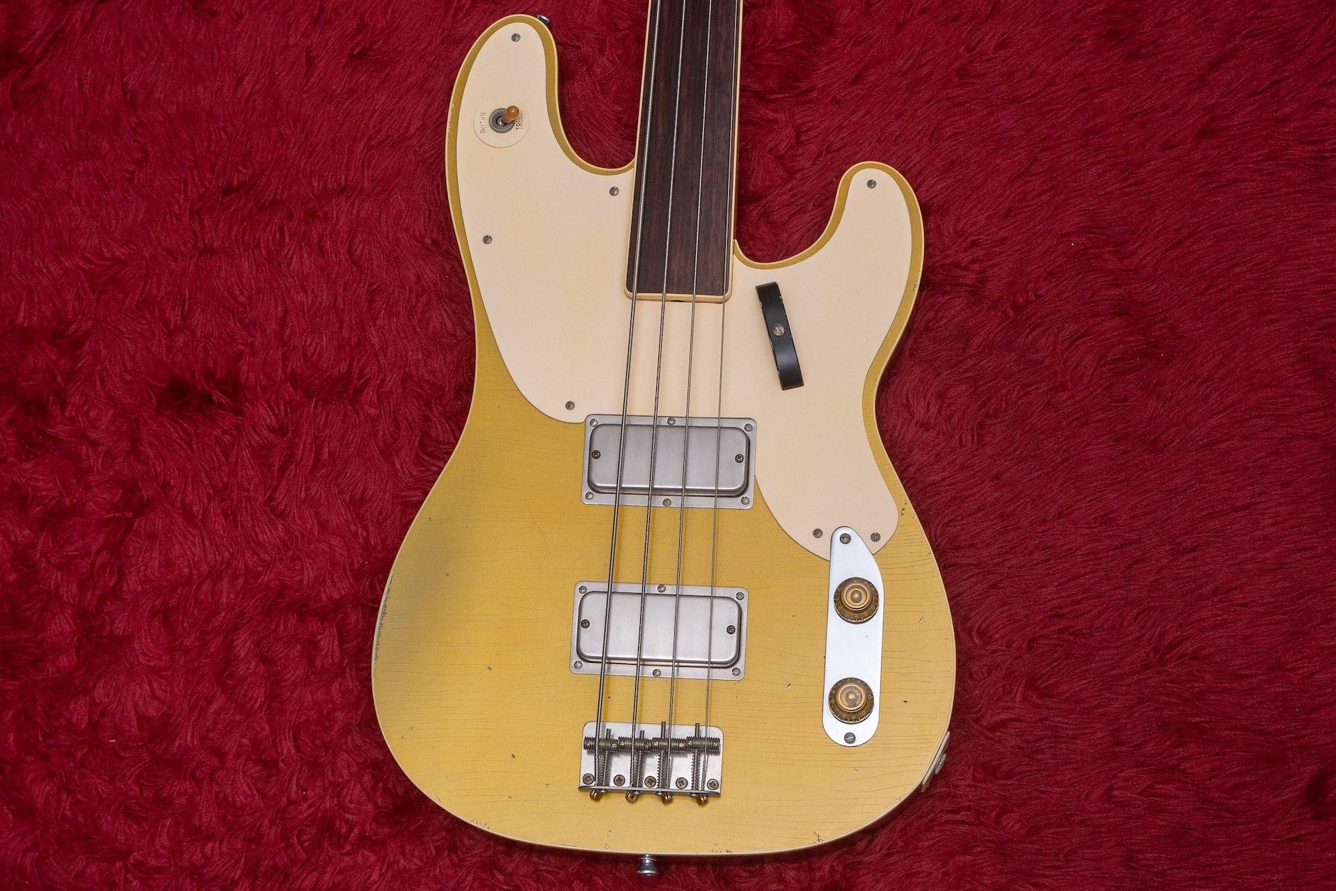 used】Bruno Guitars / TELEBIRD BASS FL Brass Powder Gold