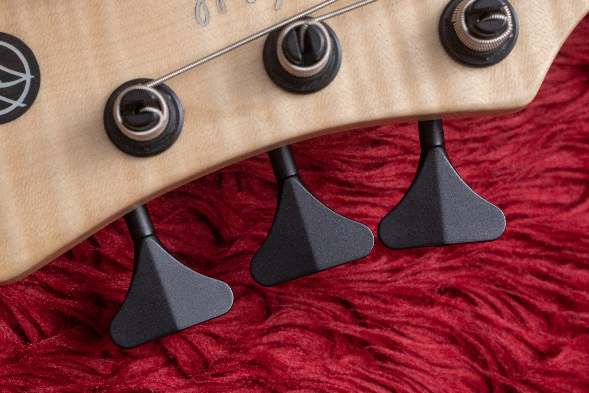 used】AV BASSES / AVS6 fretless deep hollow 2023 4.985kg used】AV BASSES / AVS6 fretless deep hollow 2023 4.985kg