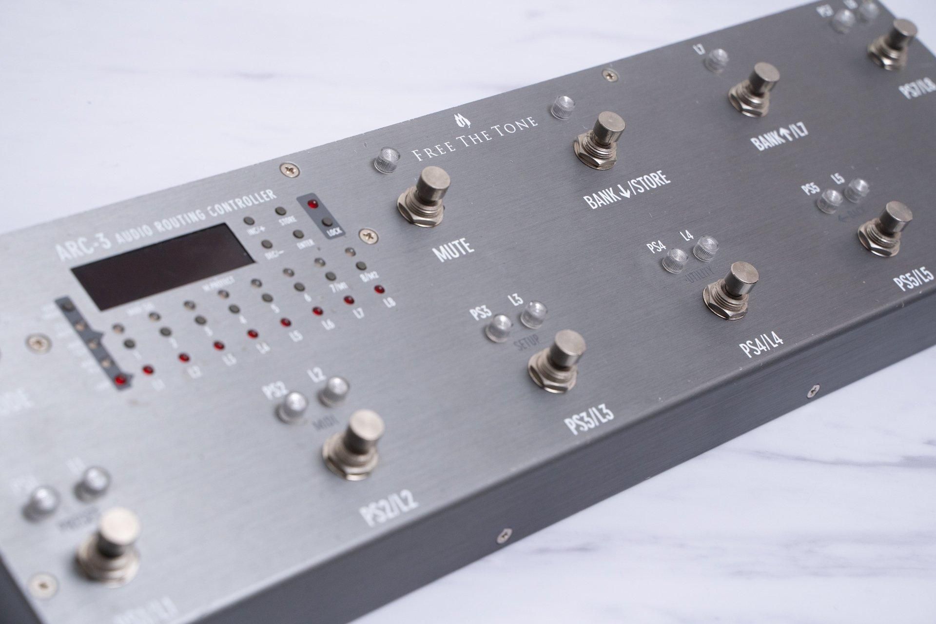 【ちょいキズ未使用品】Free The Tone ARC-3 SILVER ちょいキズ未使用品】Free The Tone ARC-3 SILVER - メルカリ