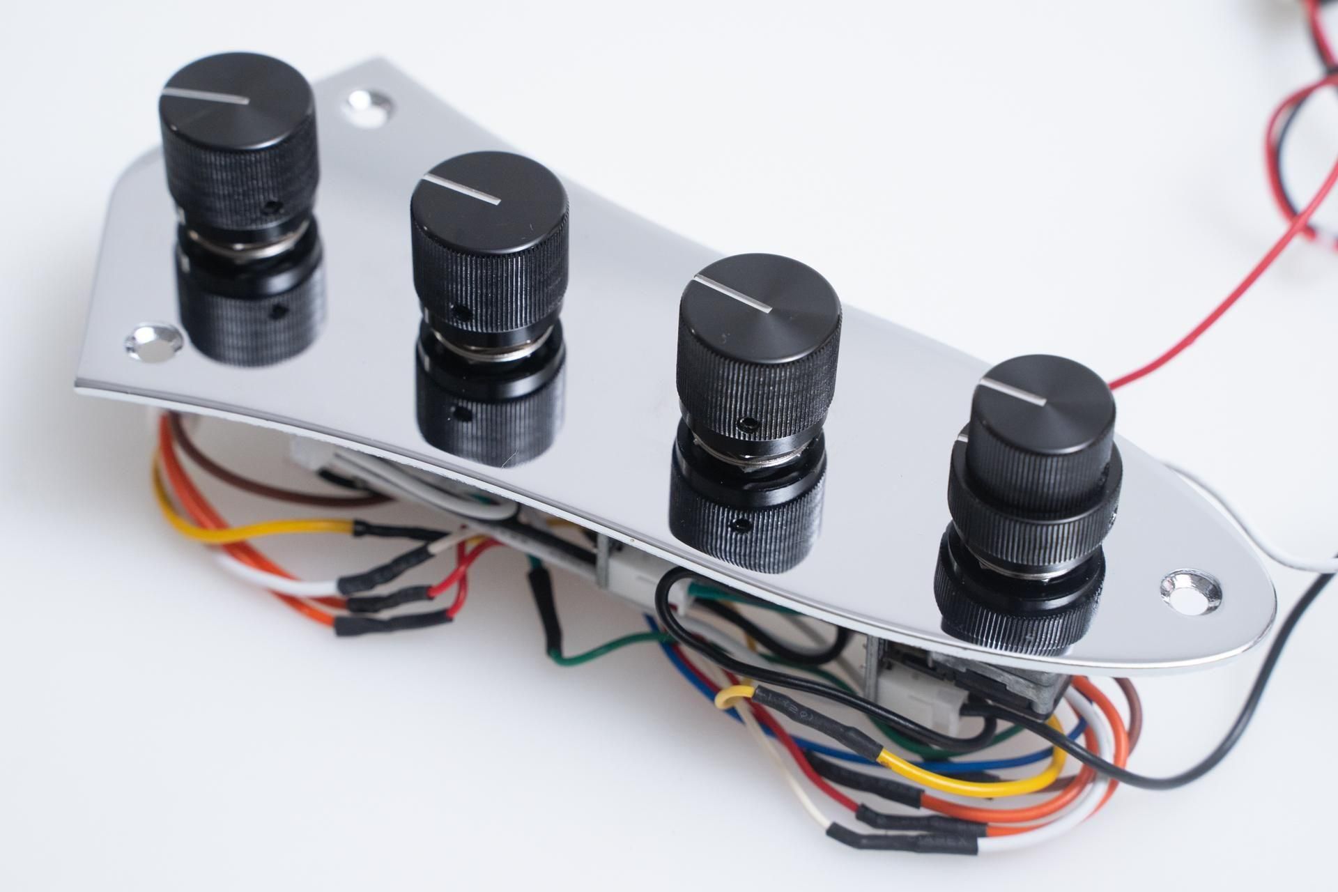 Sadowsky SAC ELE ONBOARD BP4K 4ノブ 楽天市場】Sadowsky サドウスキー Onboard Bass Preamp 4-Knob