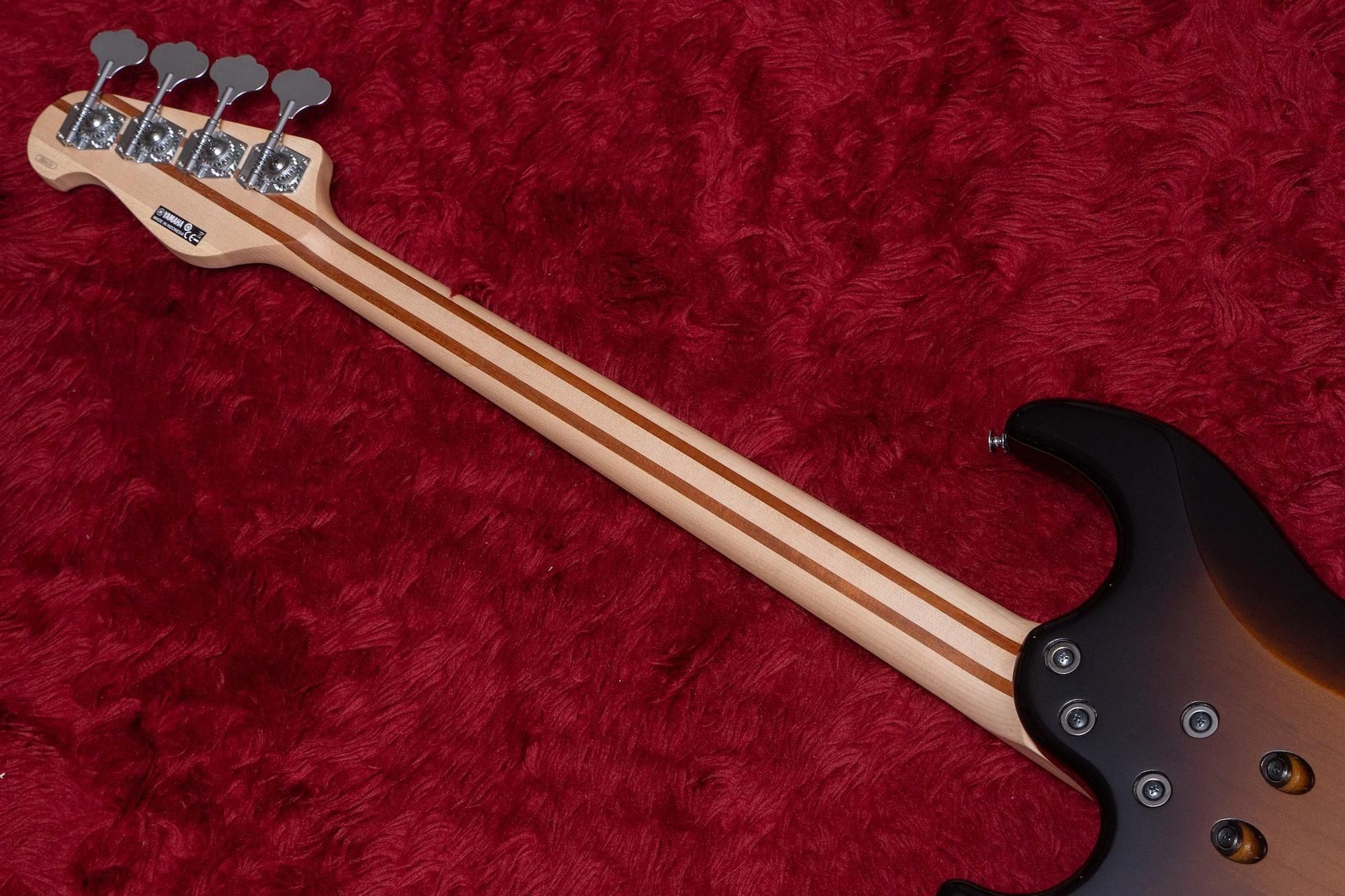 Yamaha エレキ ベース カラーTBS ケース付き 型番 BB434 YAMAHA BB434 TBS