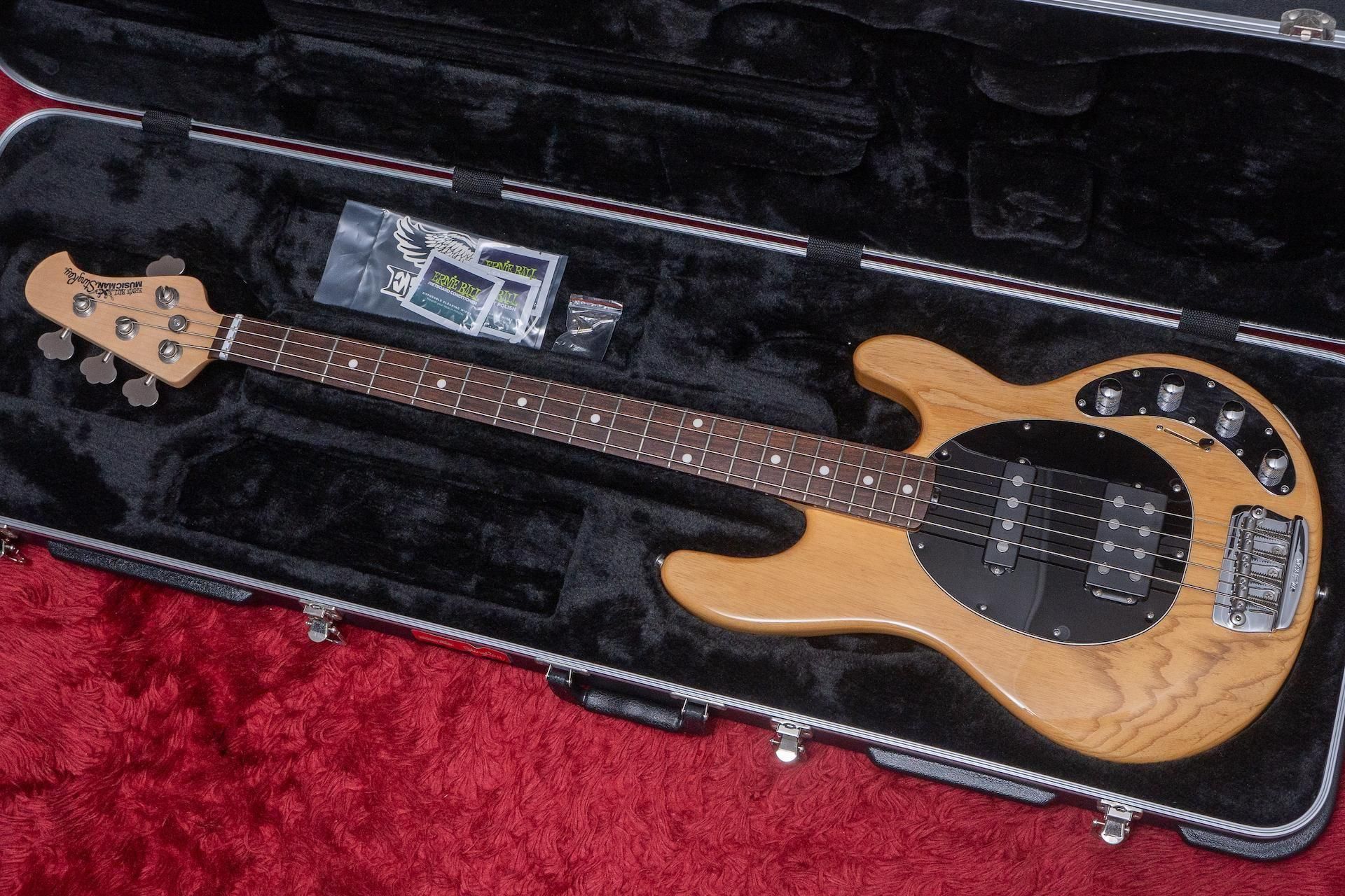 【希少】MUSICMAN USA STINGRAY 3 EQ エレキベース MUSICMAN StingRay4 3EQ H / Black エレキベース スティングレイ