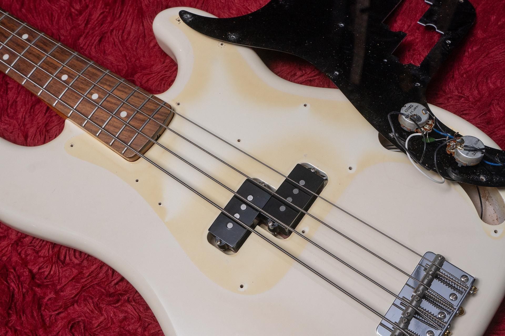 used】Fender Japan / PB70-70US OWH 2002-2004 4.230kg