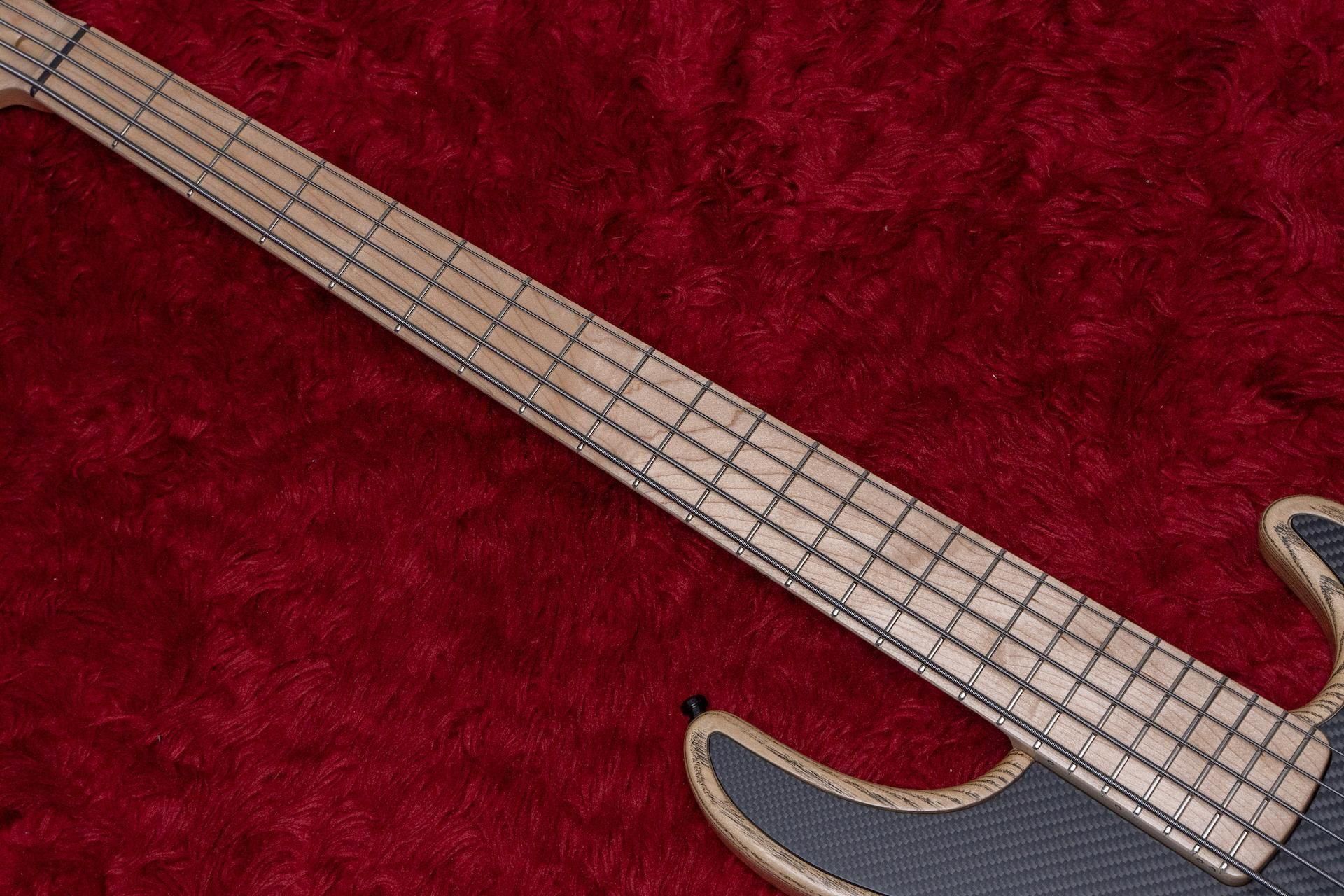 new】Alusonic / J-Special Deluxe 5 Custom Shop Carbon 3.645 new】Alusonic / J-Special Deluxe 5 Custom Shop Carbon 3.645