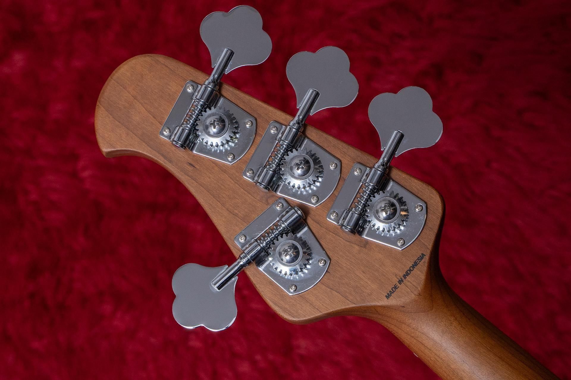 used】Sterling by MUSIC MAN / RAYSS4 Fiesta Red Short Scale used】Sterling by MUSIC MAN / RAYSS4 Fiesta Red Short Scale