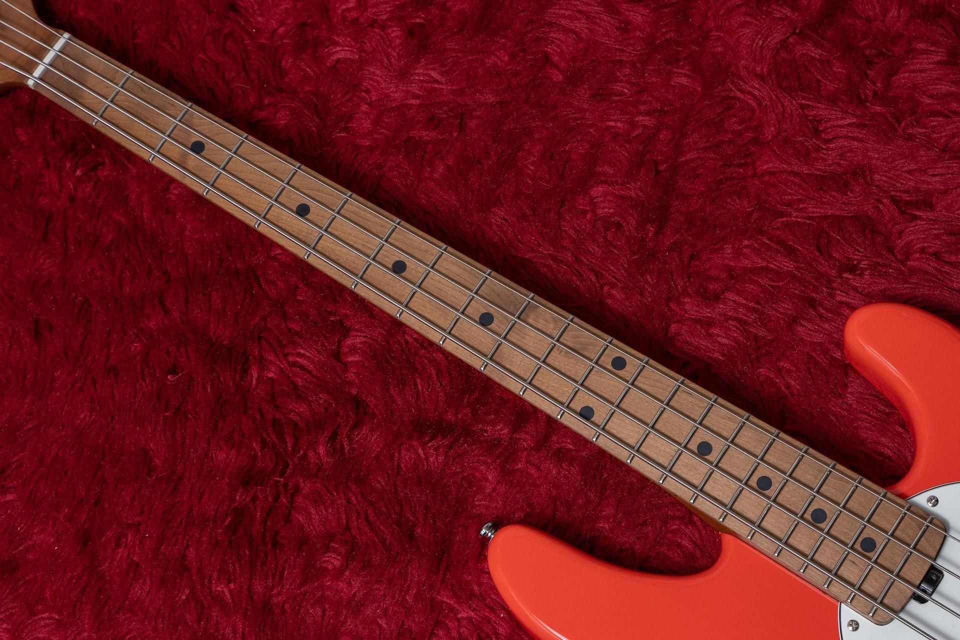 used】Sterling by MUSIC MAN / RAYSS4 Fiesta Red Short Scale used】Sterling by MUSIC MAN / RAYSS4 Fiesta Red Short Scale