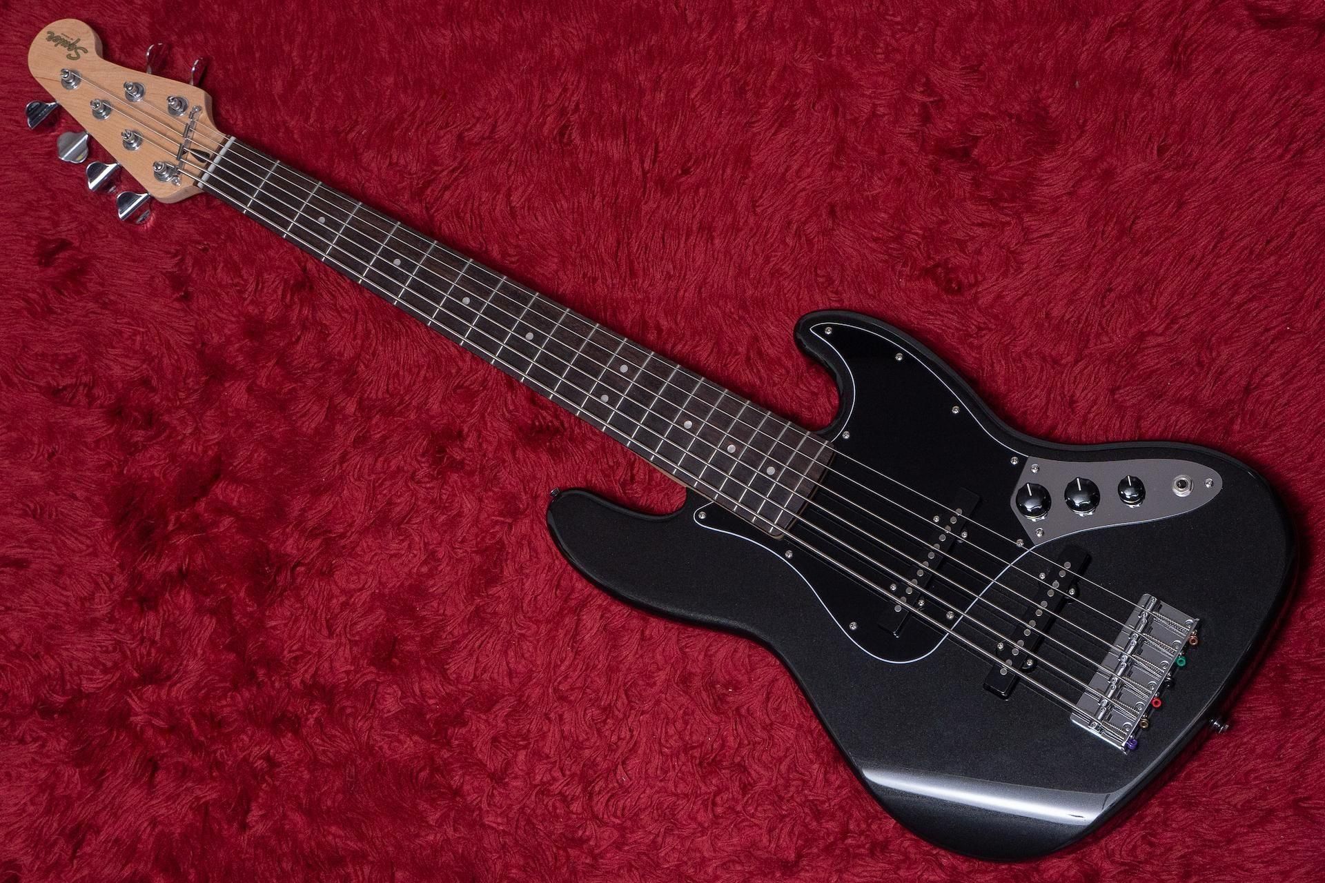 used】Squier / Affinity Series Jazz Bass VI Black Metallic/Laurel used】Squier / Affinity Series Jazz Bass VI Black Metallic/Laurel