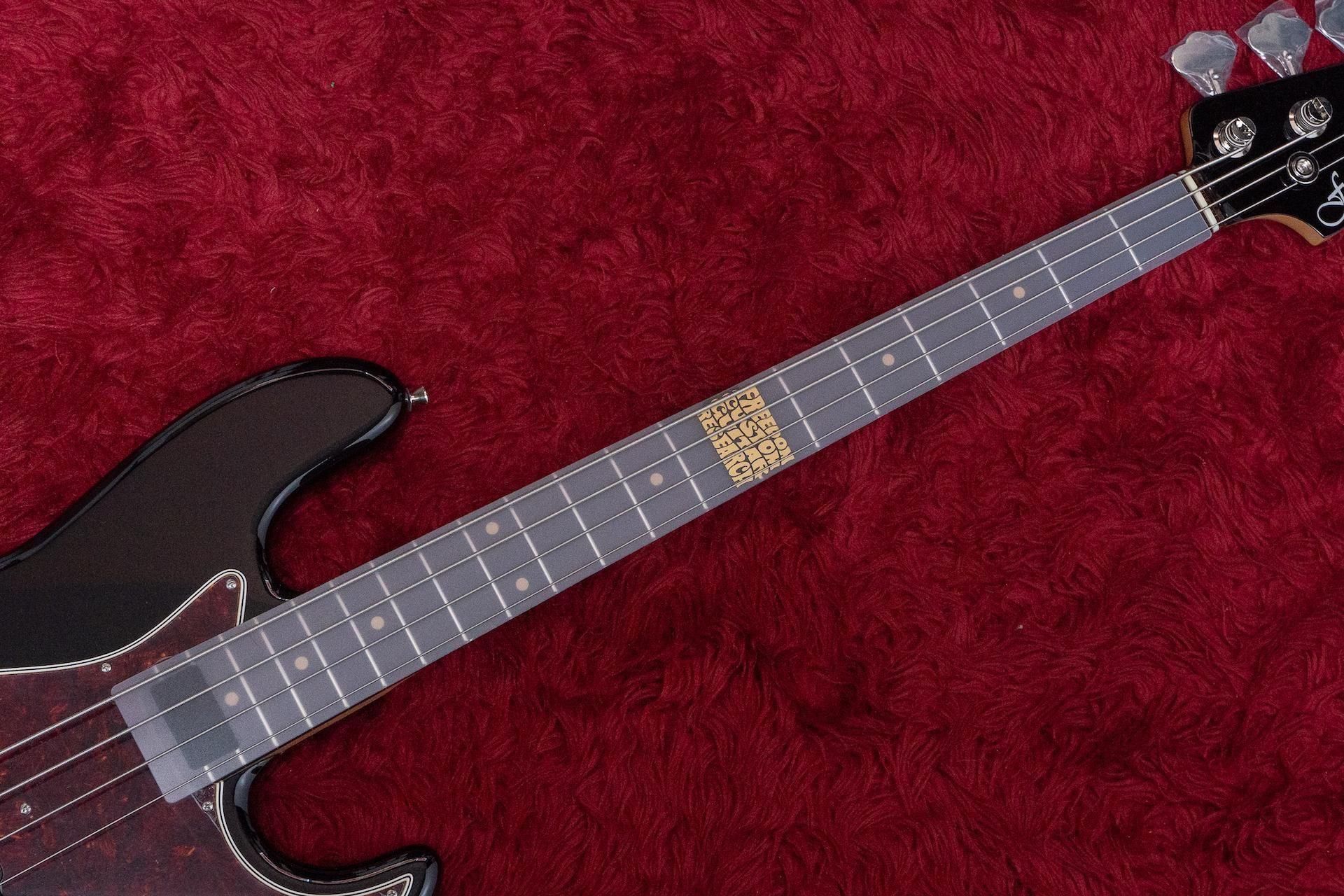 new】Freedom Custom Guitar Research / C.S.R.S.JB BLK 4.195kg