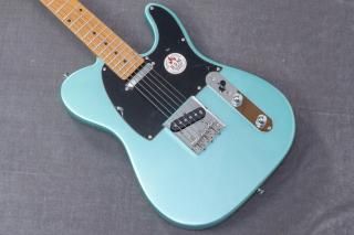 Addictone テレキャスタータイプ 原点回帰？ トラッドなモデルもやってます。｜渡辺 祐/Addictone
