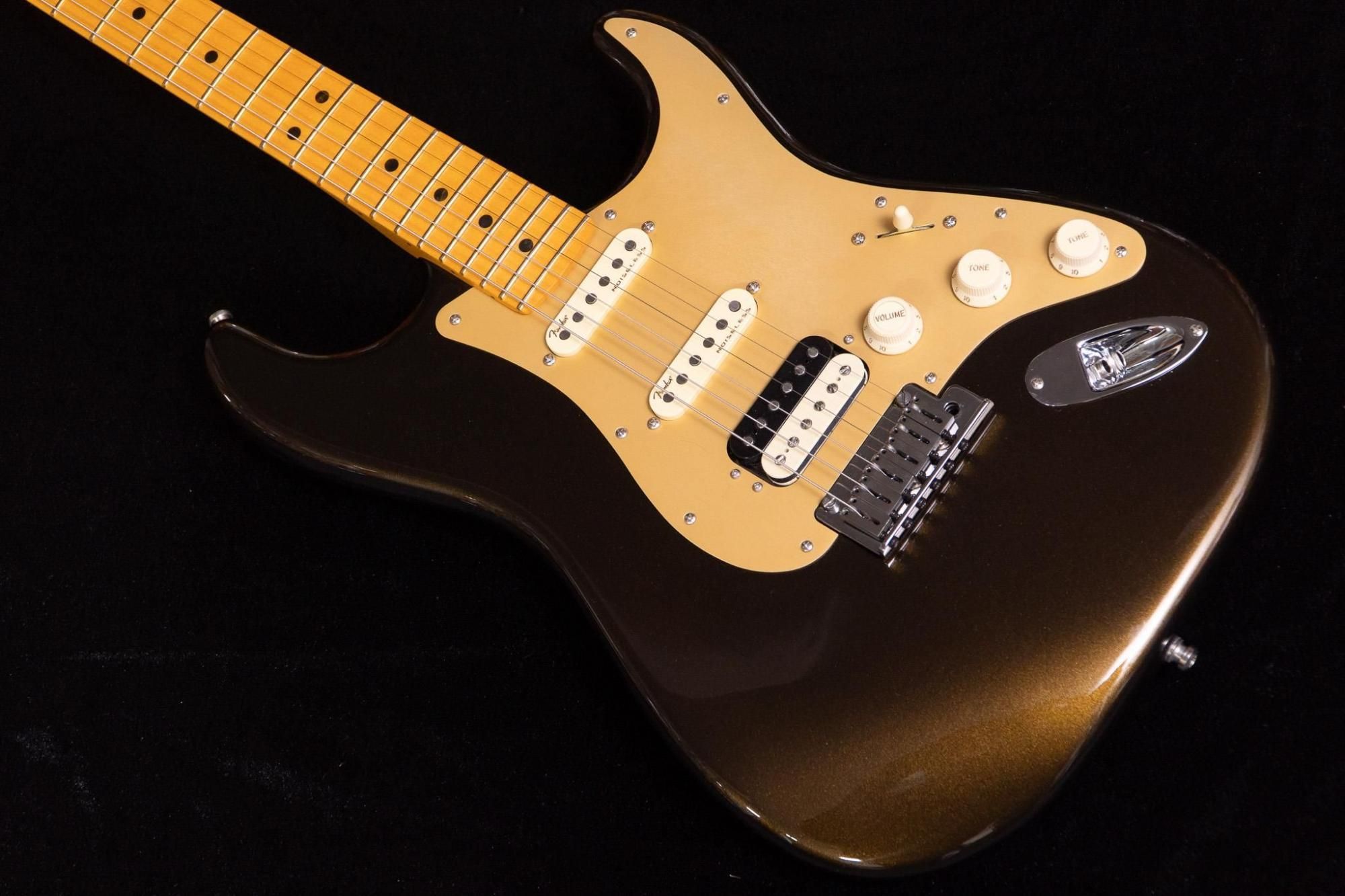 used】Fender / American Ultra Stratocaster HSS (Texas Tea