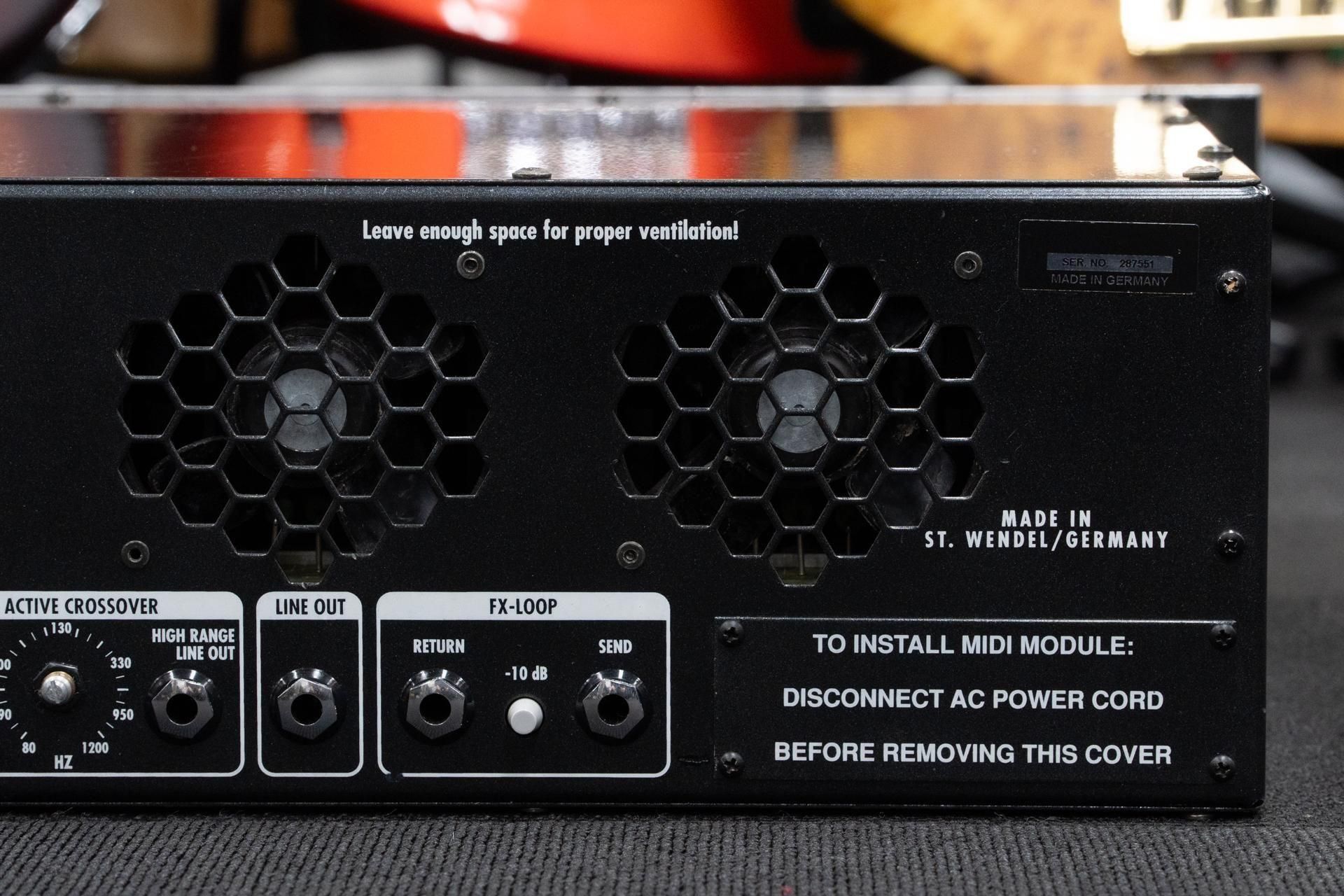 Hughes & Kettner QT 600 ベース用アンプ Hughes&Kettner Quantum QT600 Bass Amplifier ヒュースアンド