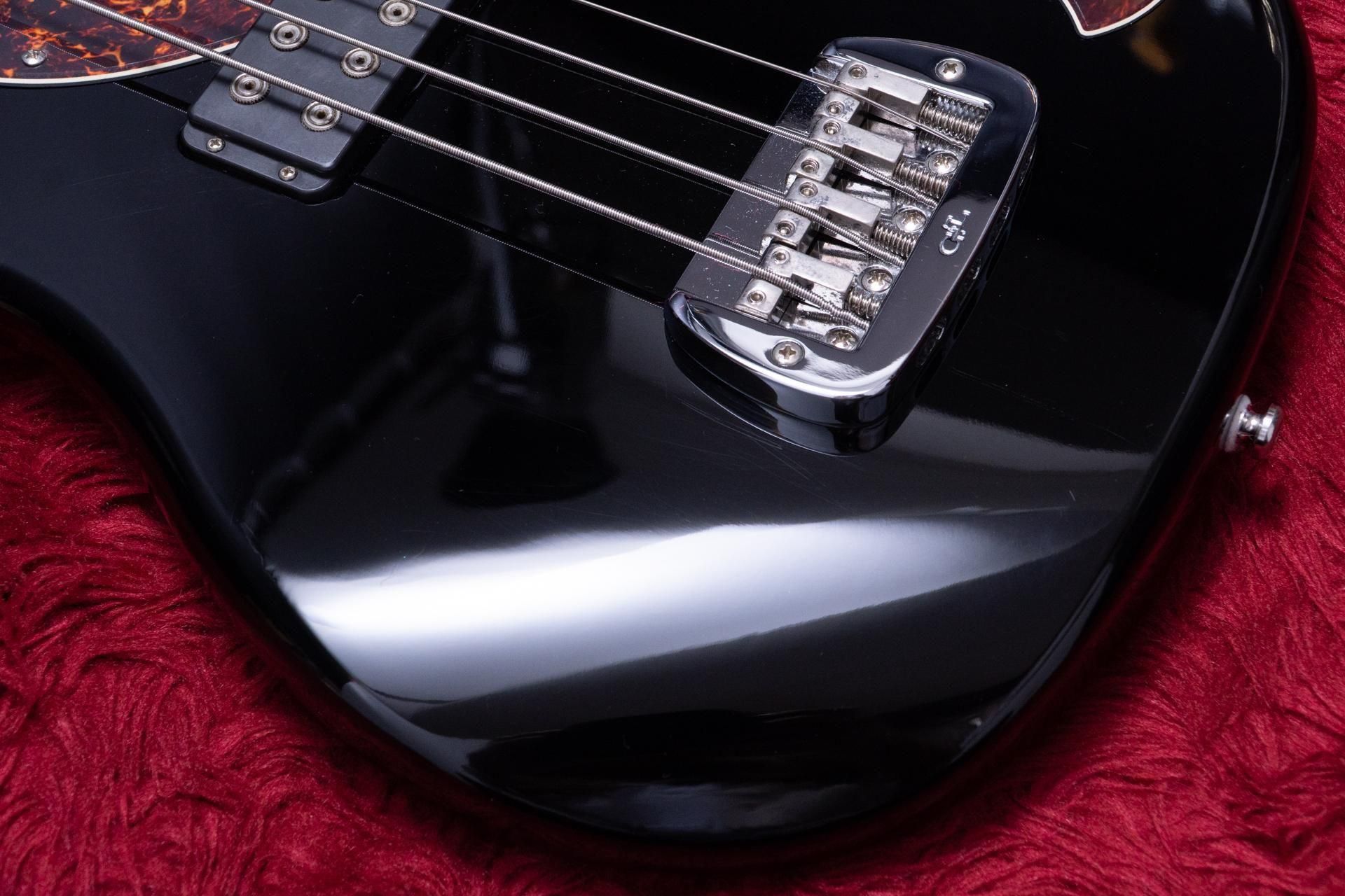 ベース G&L Fallout bass Fullerton Deluxe FALLOUT Shortscale Bass | G&L Musical