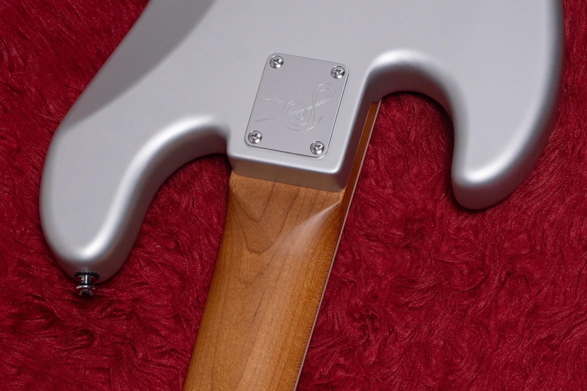 Sago Classic Style J5 silver 5弦ベース 美品! used】Sago / Classic Style J5 silver 2024 4.375kg #CA2402130