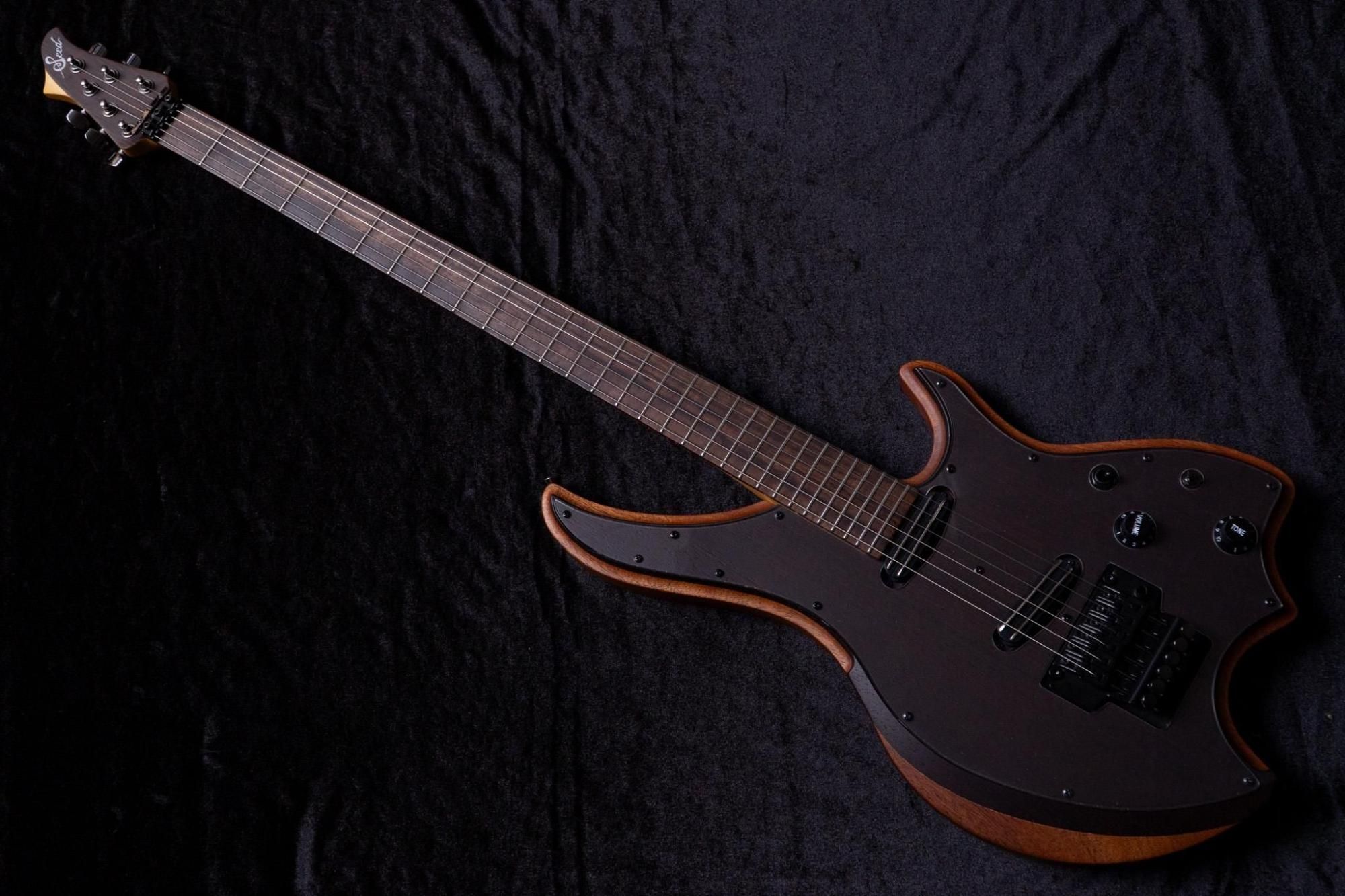 outlet】Seed / Kirin Custom 桜村眞(和楽器バンド/町屋)Model 本人と