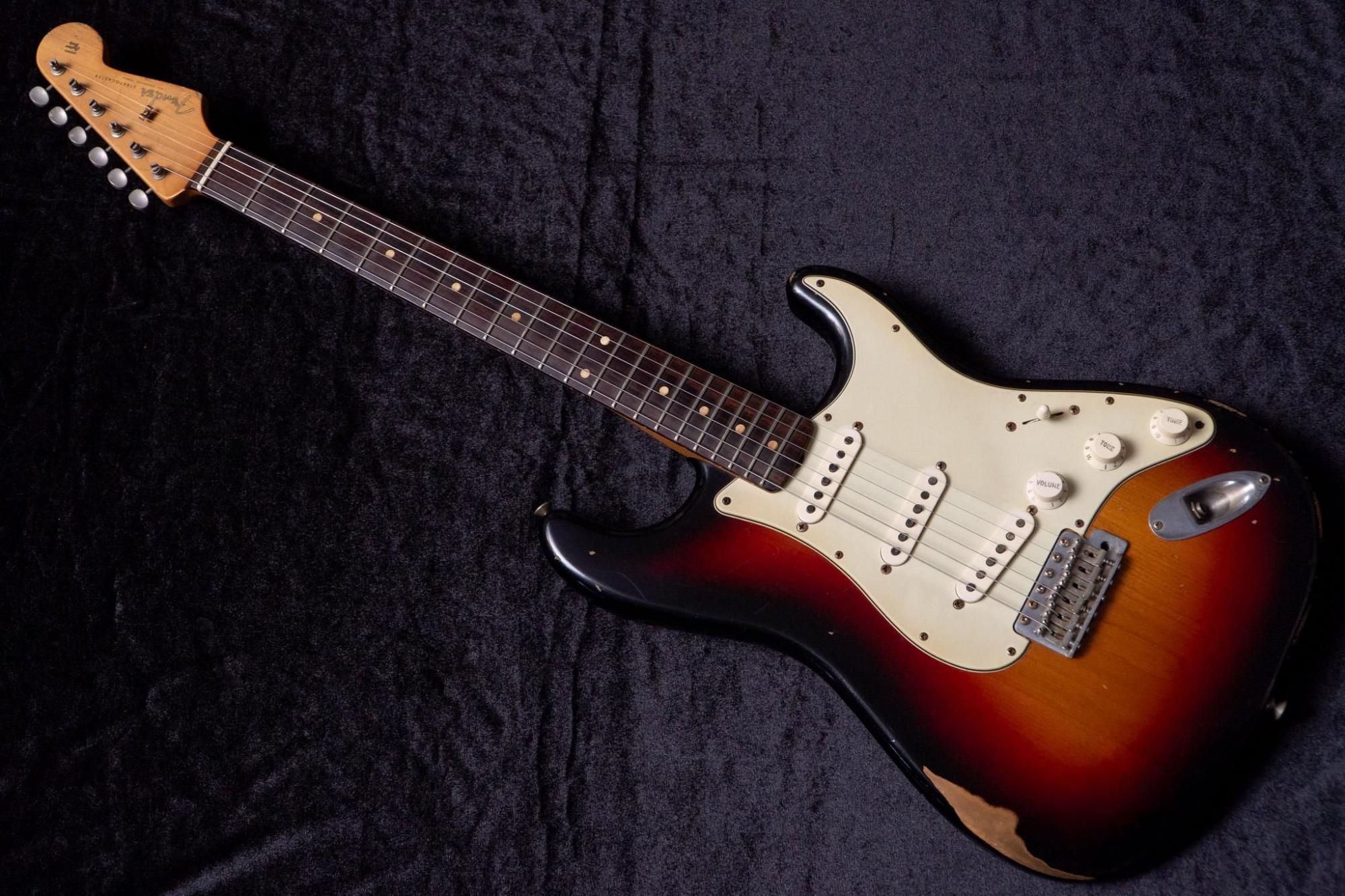 used】Fender / Mex Road Worn 60s Stratocaster 2009 used】Fender / Mex Road Worn 60s Stratocaster 2009
