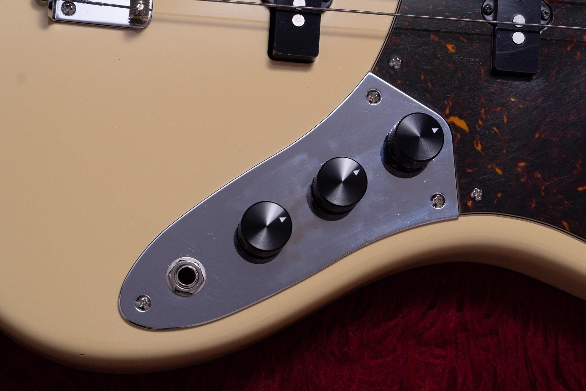 used】Crews Maniac Sound / JB-Modern Passive WHT 2010s 4.245 used】Crews Maniac Sound / JB-Modern Passive WHT 2010s 4.245