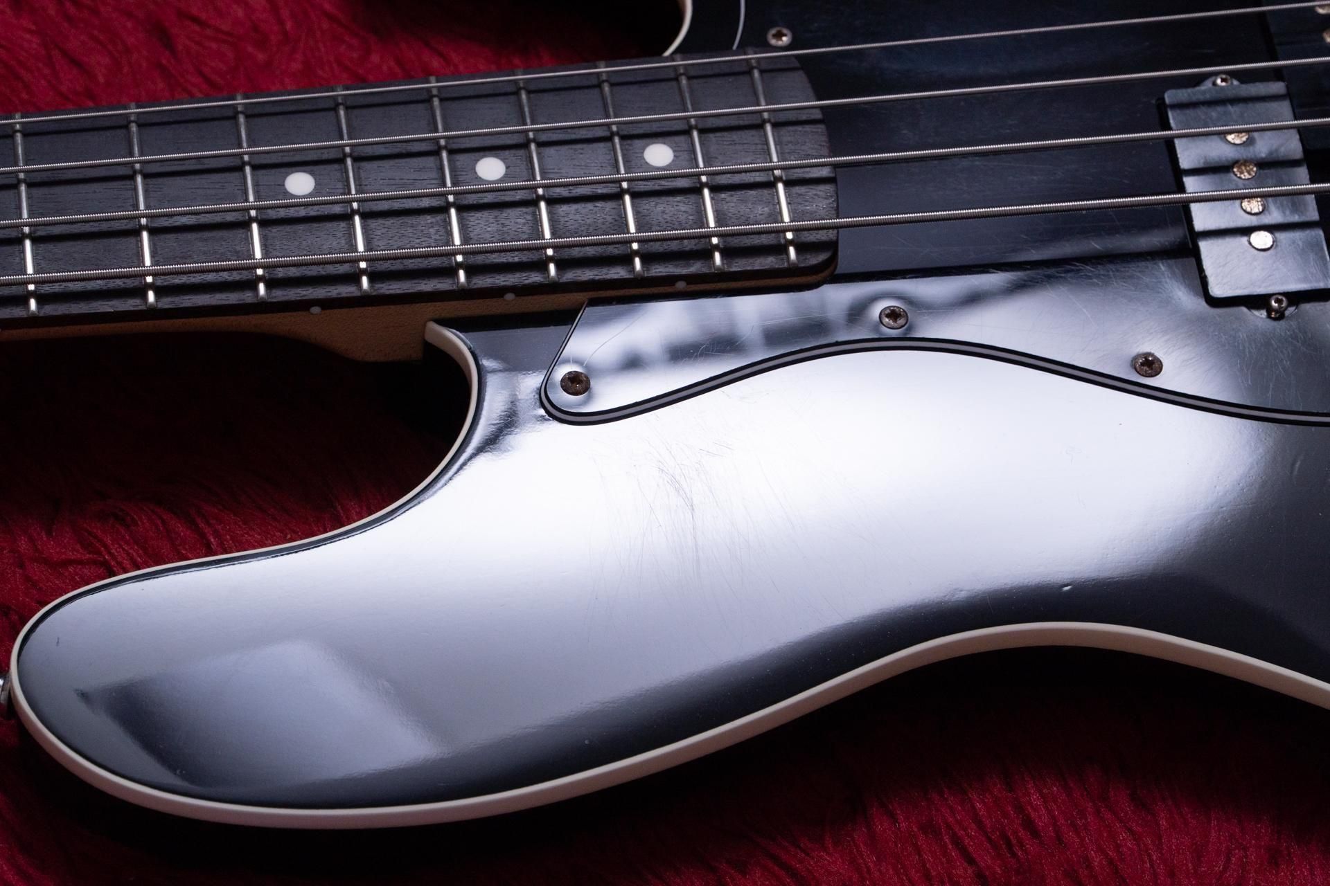 ベース Fender Japan Aerodyne Jazz Bass Fender Japan Aerodyne Jazz Bass BLK 2010-2012 3.715kg #U044154