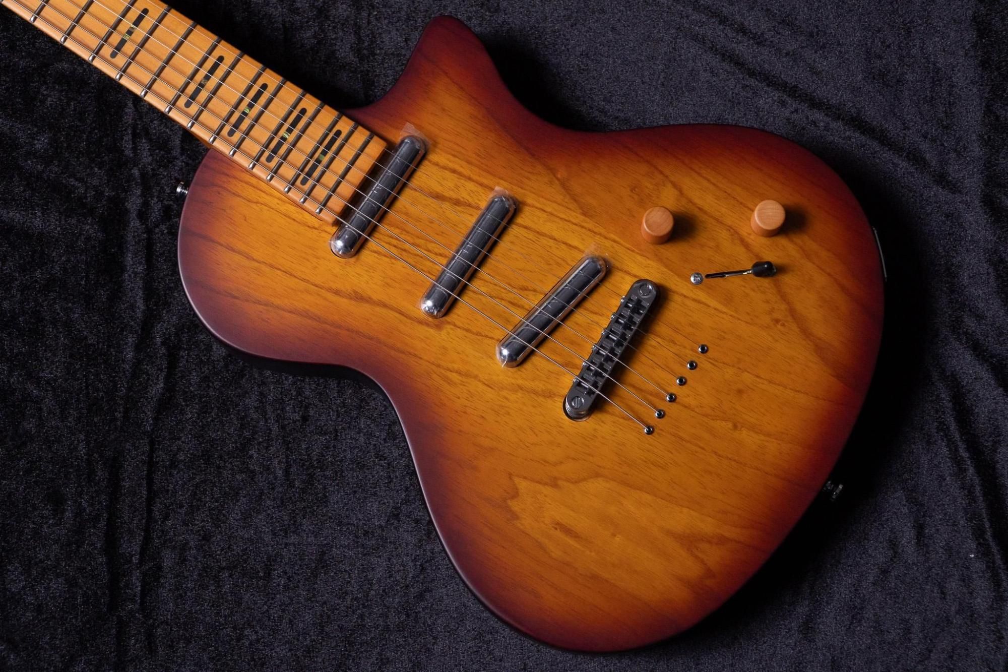 ティーズ ページ13 Fender 1980's Precision Special - GUITAR TRADERS - ギター