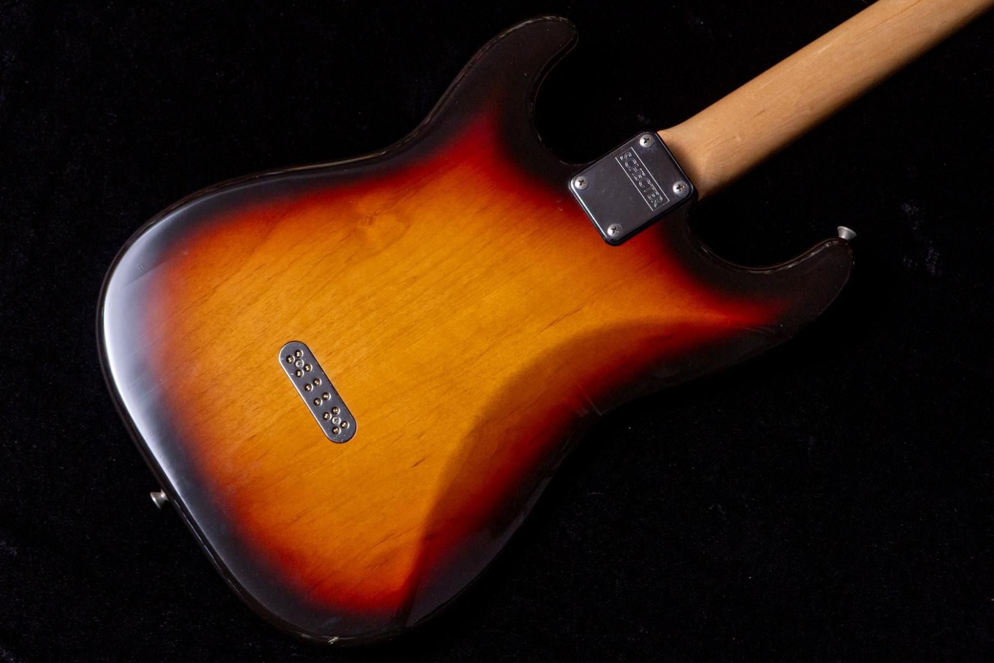 used】Schecter / 12弦 ST Type Fender Japan ST-XIIEボディ