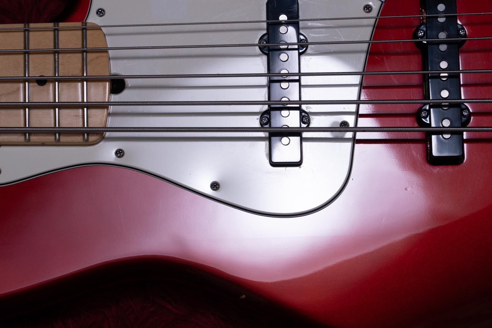 Amazon.com: Fender Pure Vintage '74 Jazz Bass Pickup Set