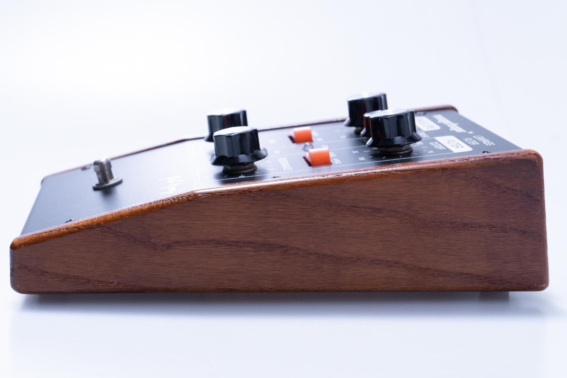 Moogerfooger MF-101 Lowpass Filter 極美品 used】moog / MoogerFooger MF-101 LOWPASS FILTER【GIB横浜